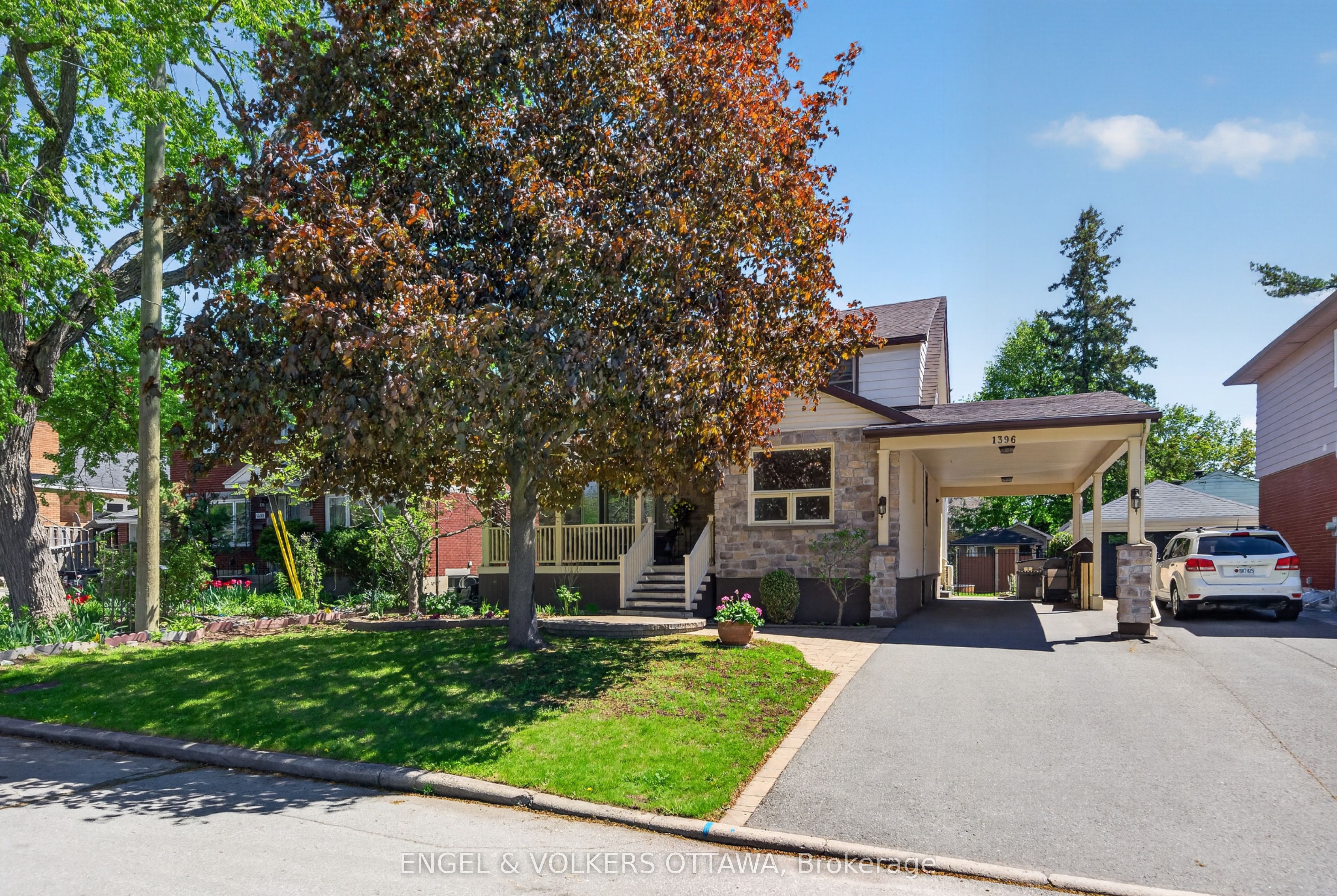 1396 Micmac Street Property Photo 30