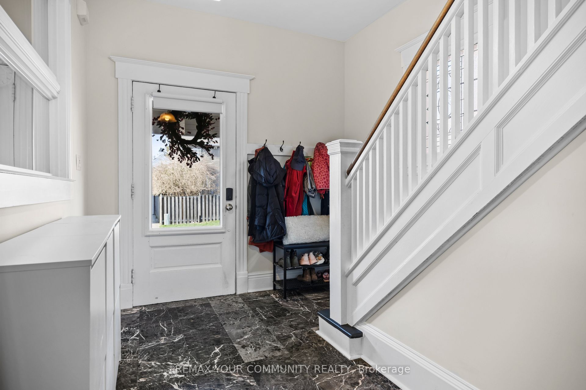 20 Victoria Street Property Photo 3