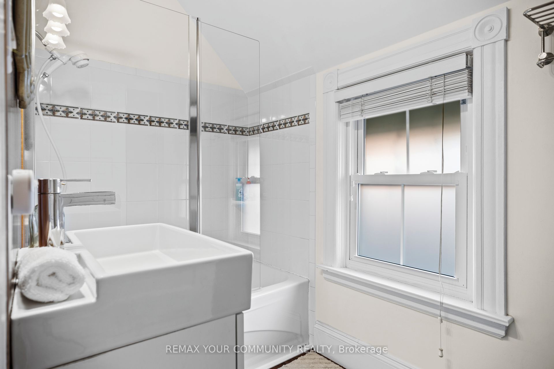 20 Victoria Street Property Photo 15