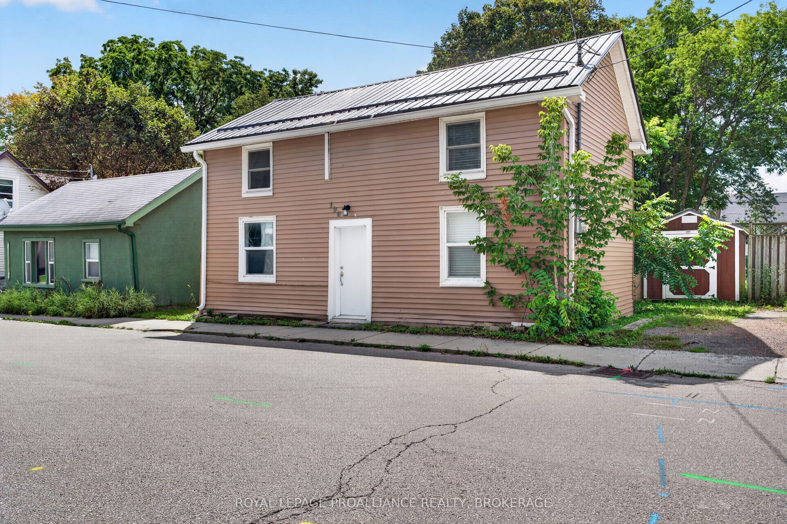 196 York Street