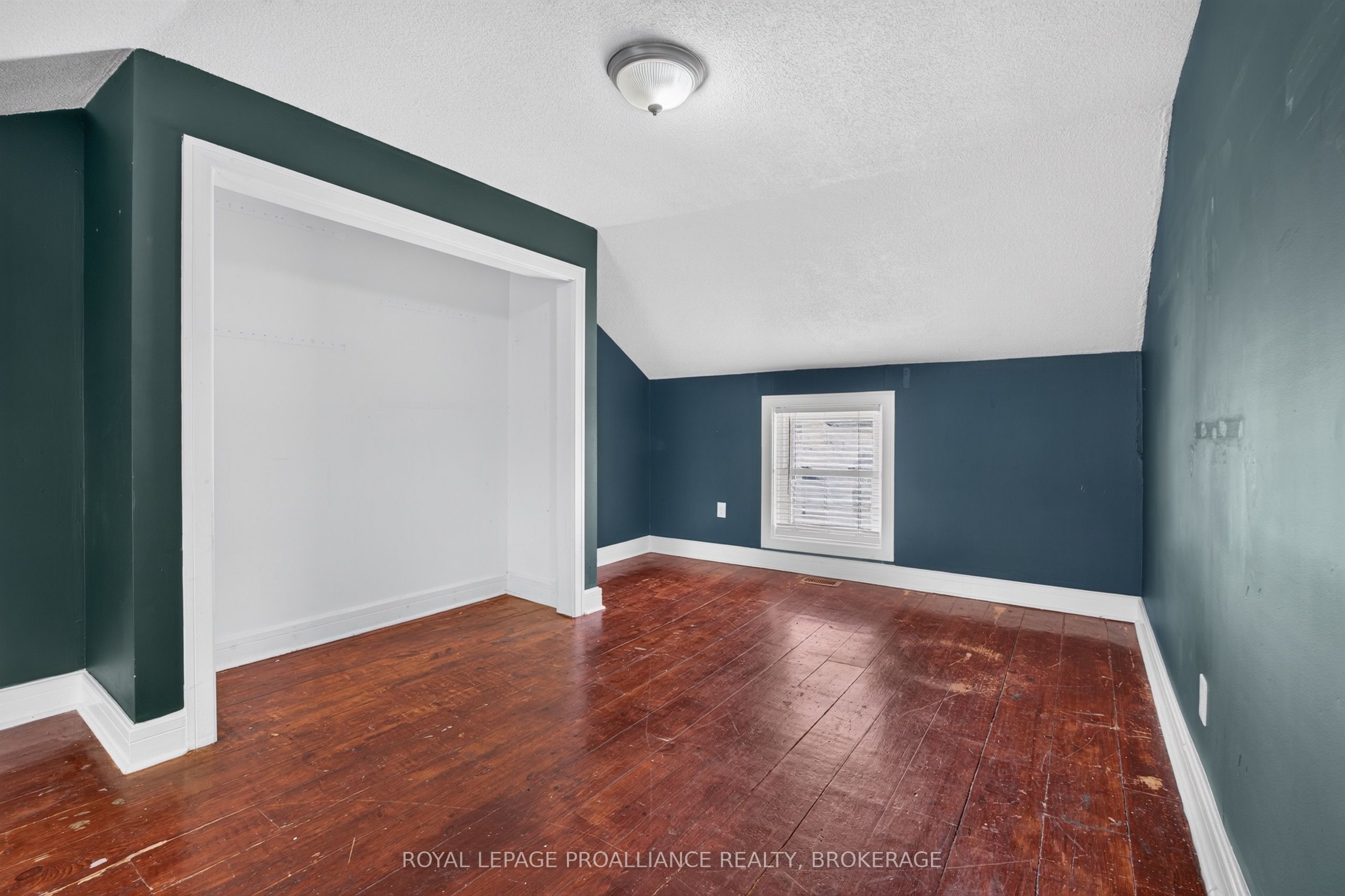 196 York Street Property Photo 12