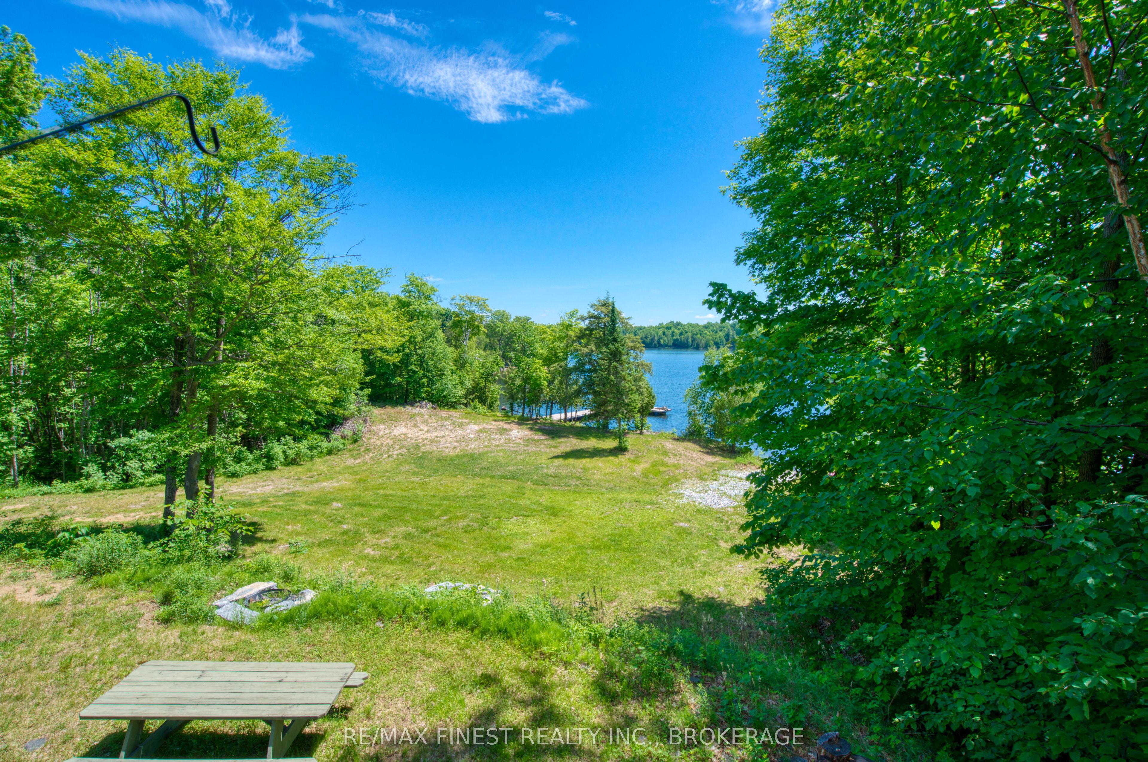 1252 Clement Road Property Photo 5