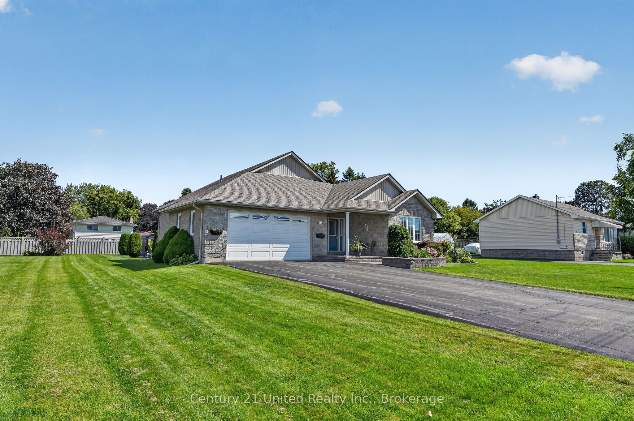 65 Division Street Property Photo 2