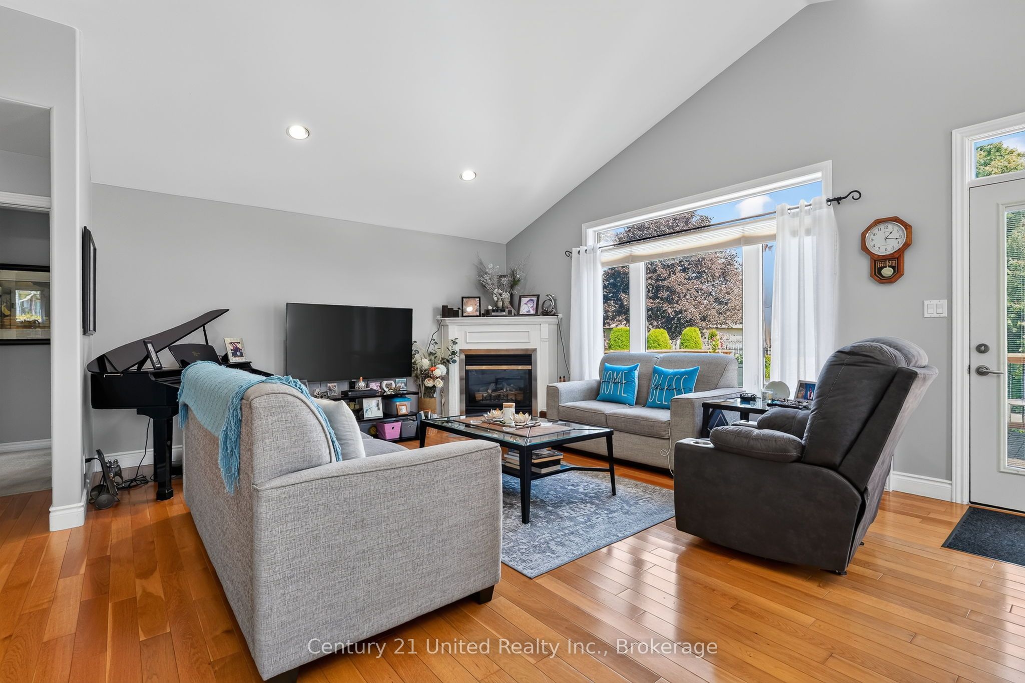 65 Division Street Property Photo 13