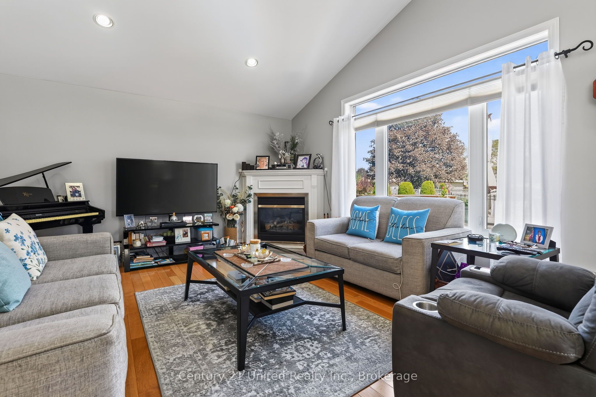 65 Division Street Property Photo 14