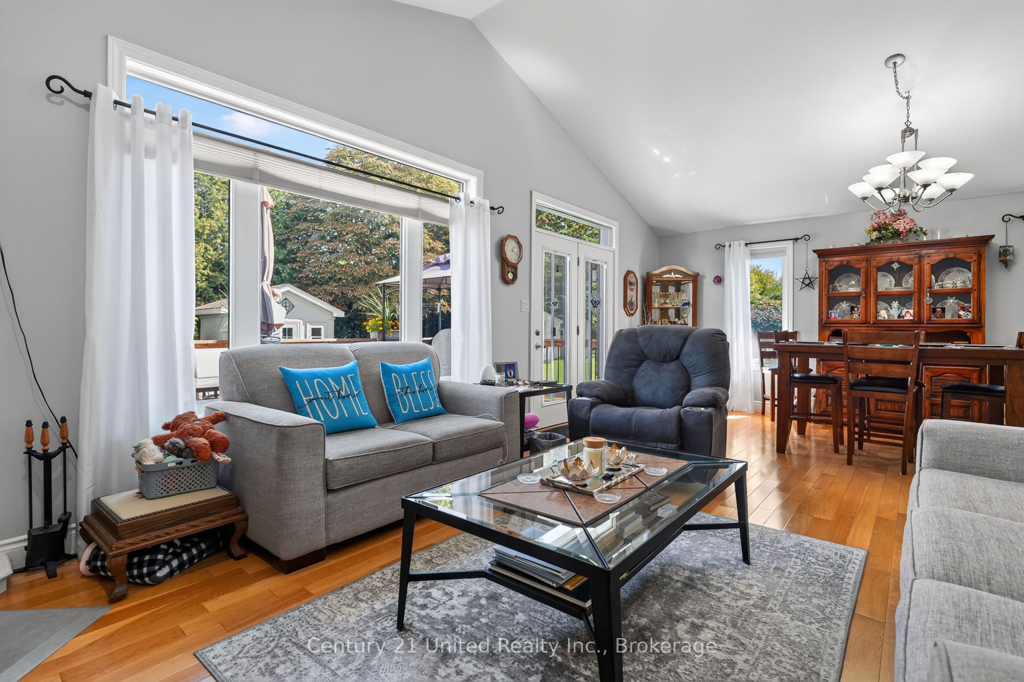 65 Division Street Property Photo 15