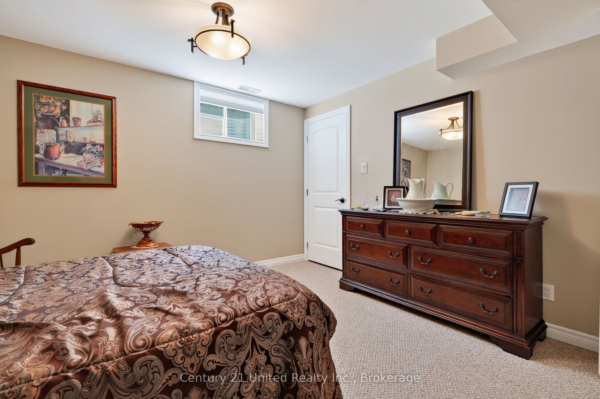 65 Division Street Property Photo 35