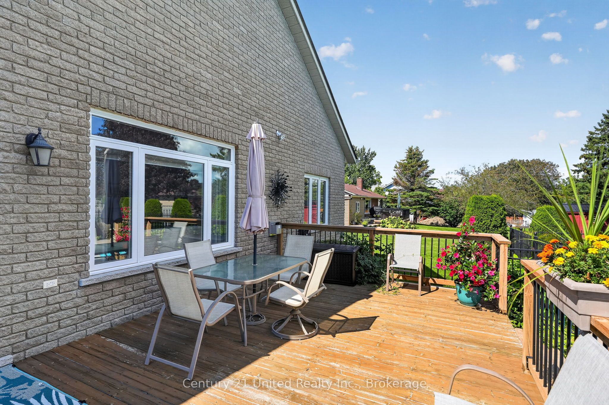 65 Division Street Property Photo 36