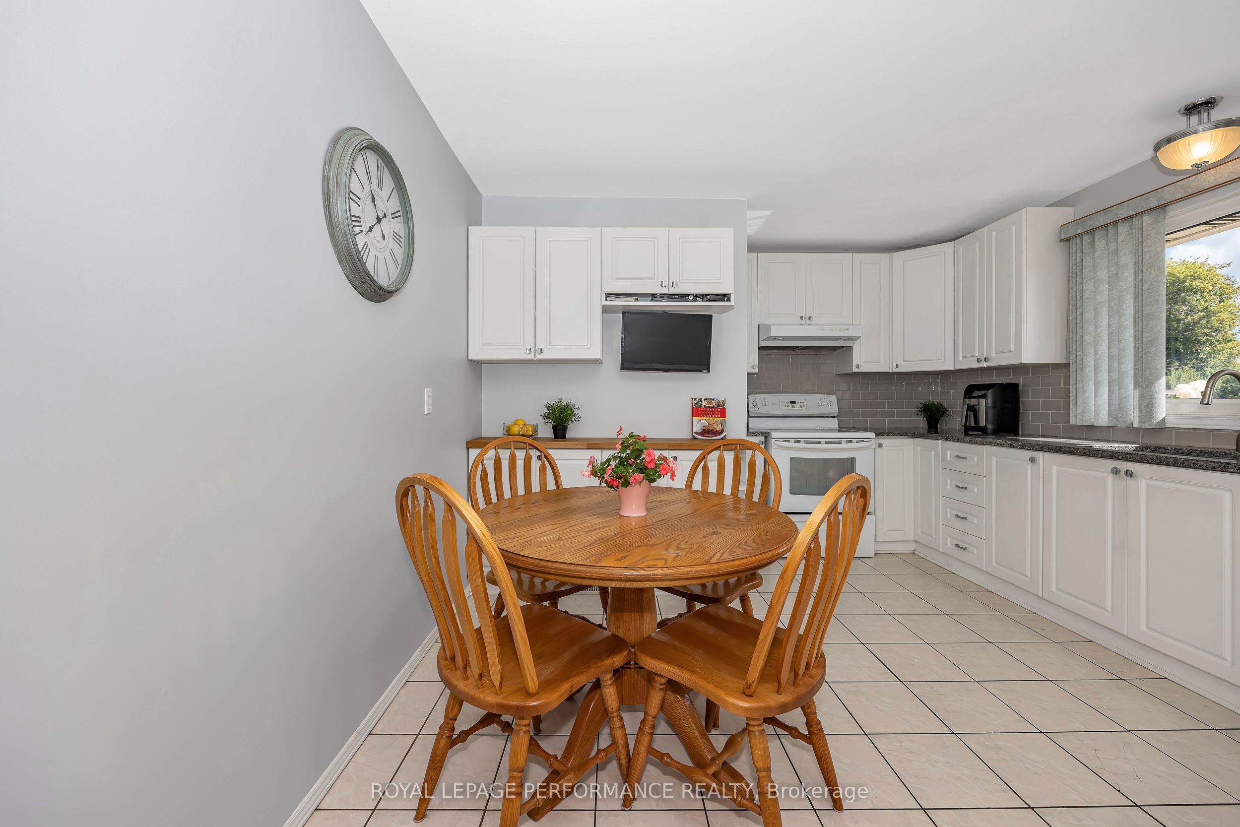 1410 Major Road Property Photo 13