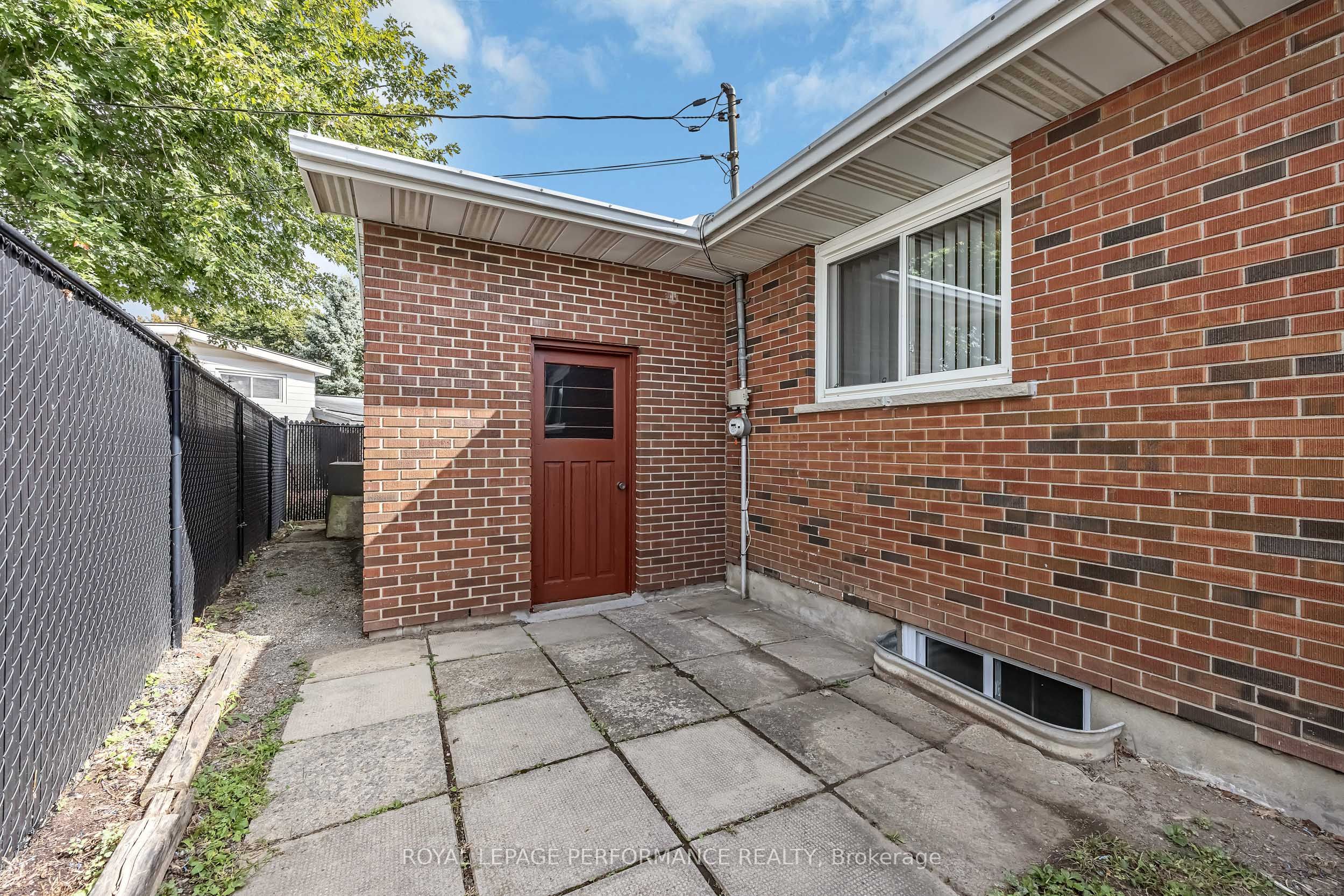 1410 Major Road Property Photo 33