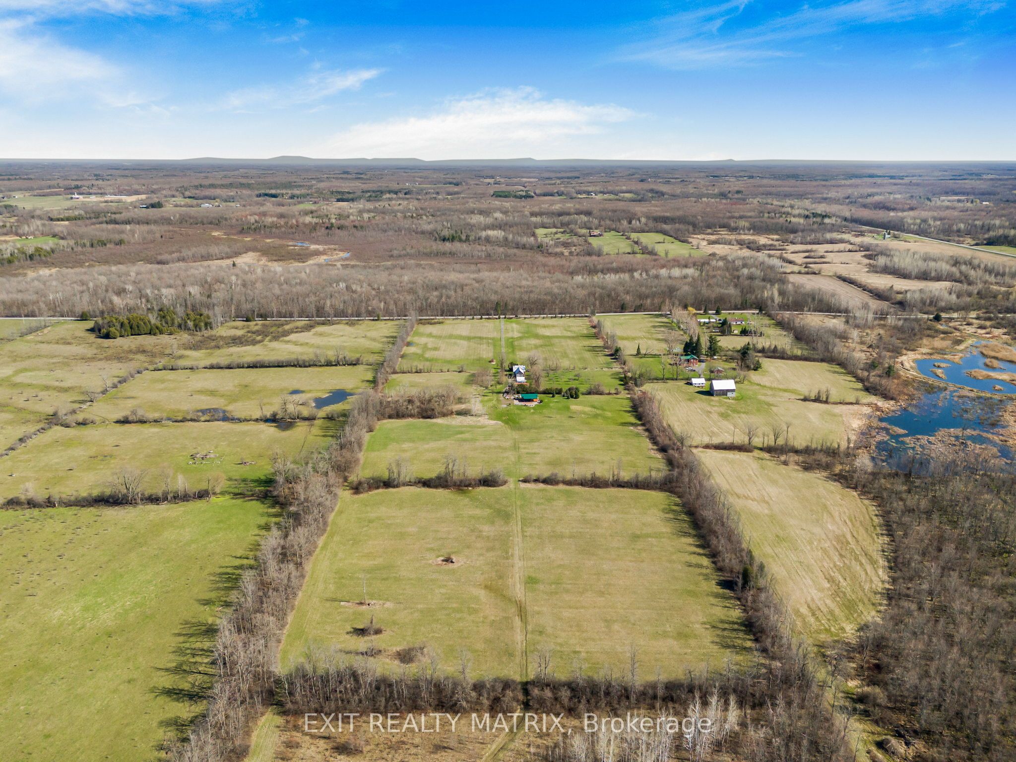 19209 Kenyon Concession 7 Road Property Photo 22