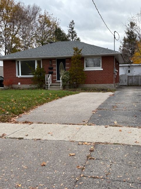 139 Byron Avenue Lower Property Photo 1