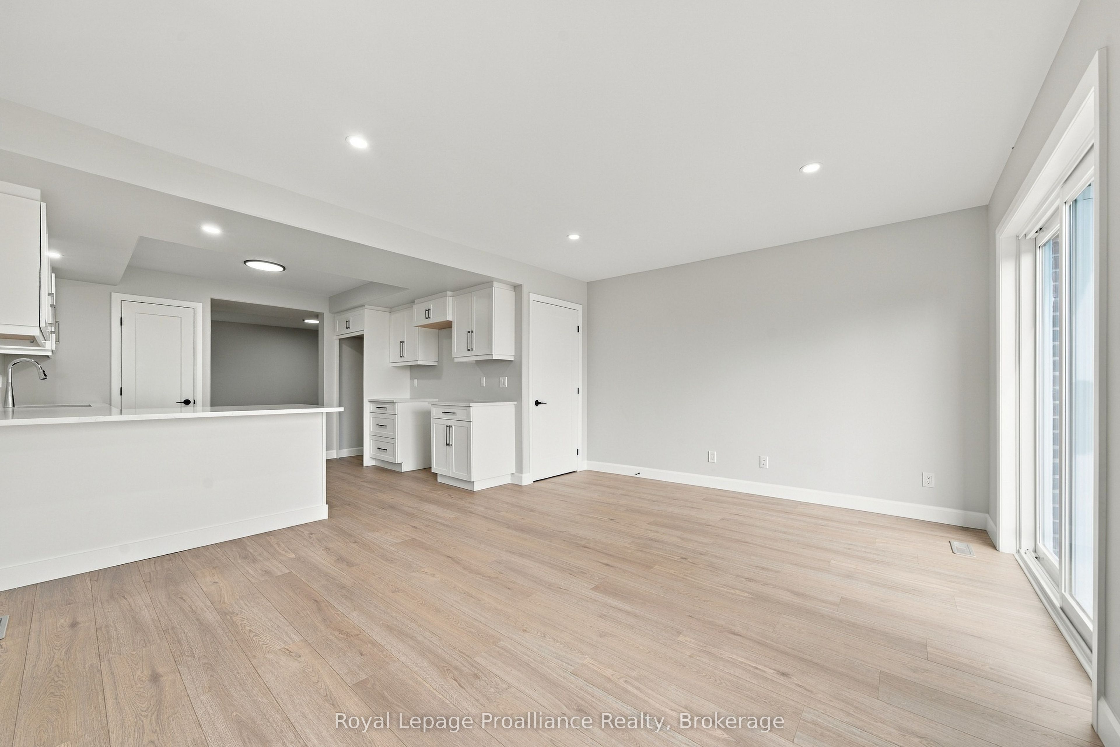 77 Cousins Crescent Property Photo 16