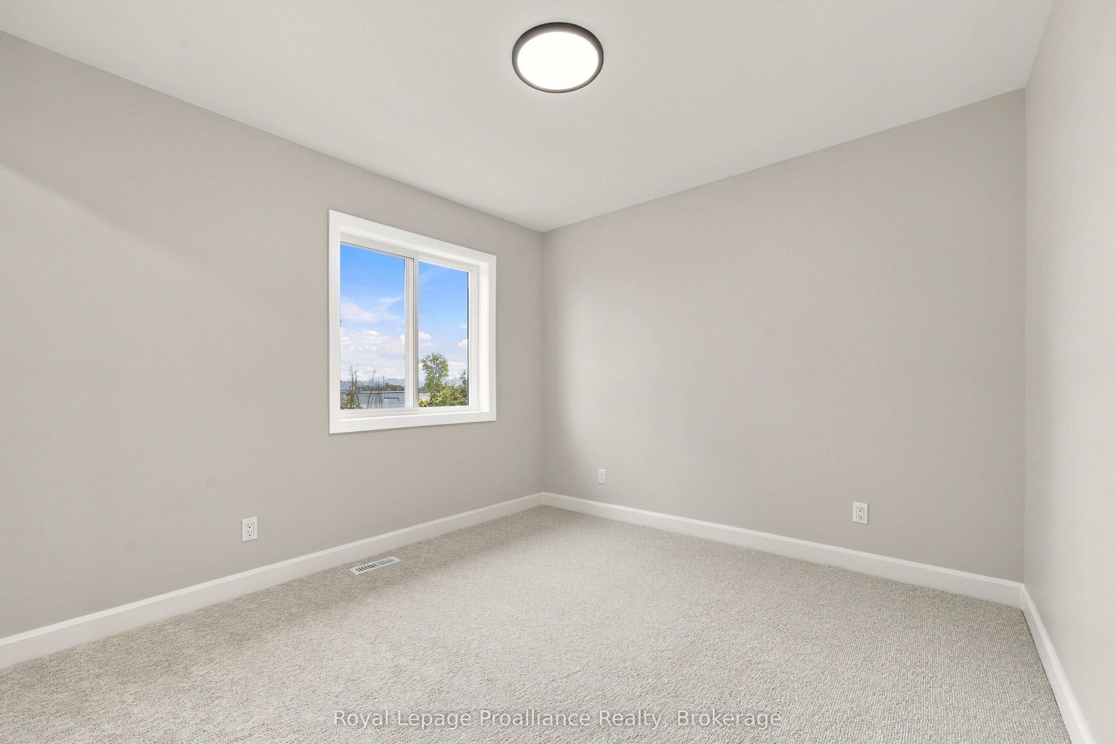 77 Cousins Crescent Property Photo 22