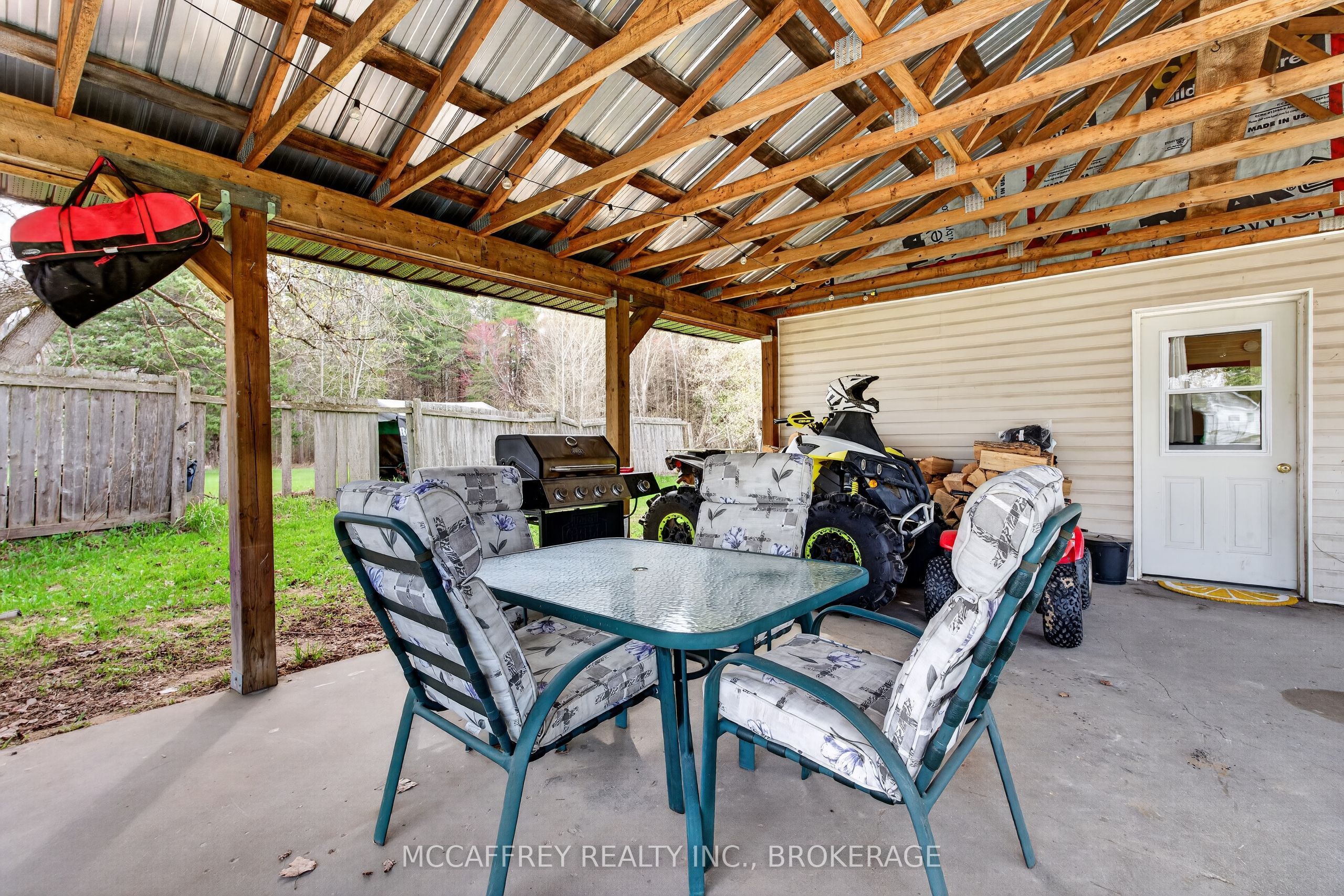14 Glastonbury Road Property Photo 21