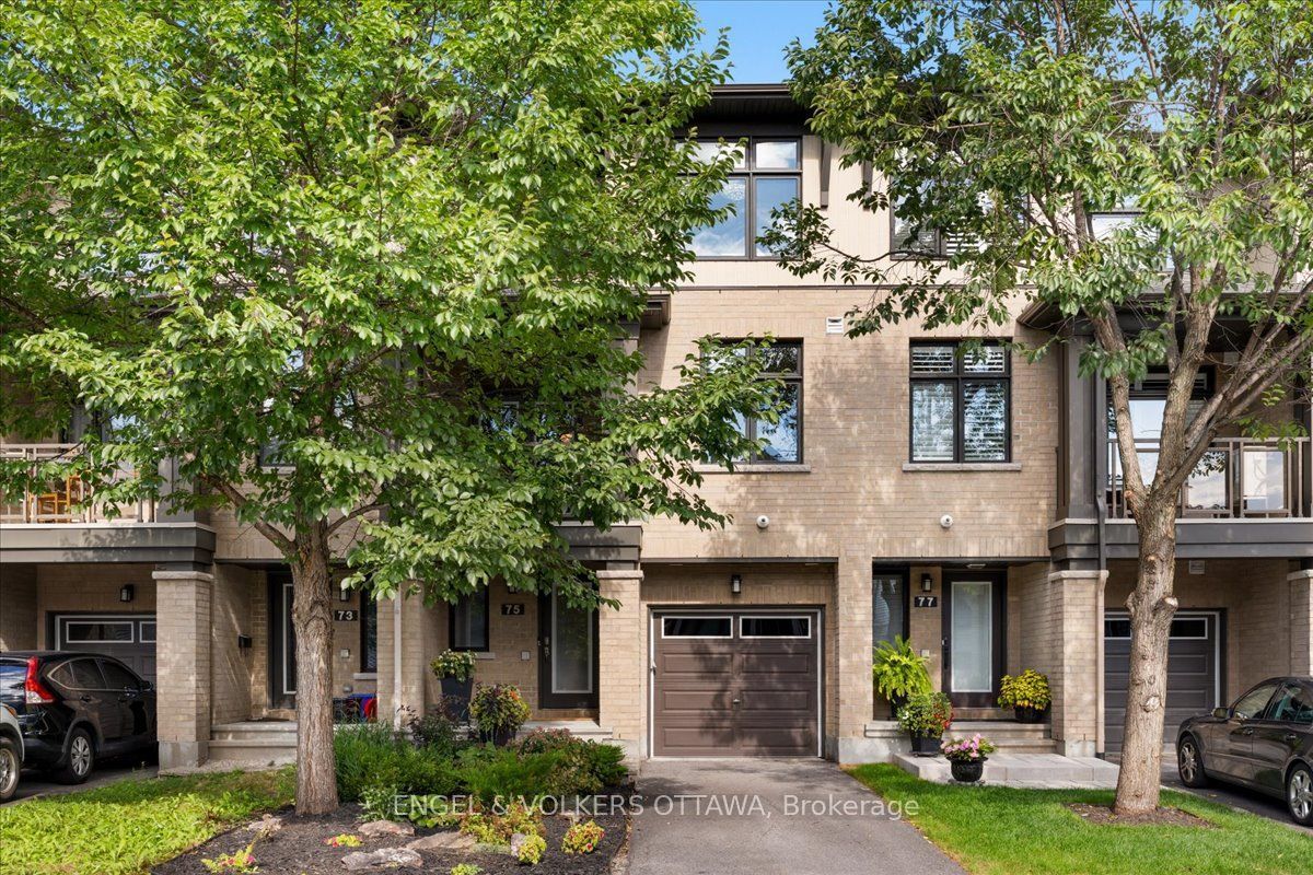 75 Blueheart Bay