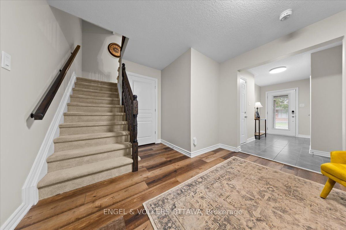 75 Blueheart Bay Property Photo 28