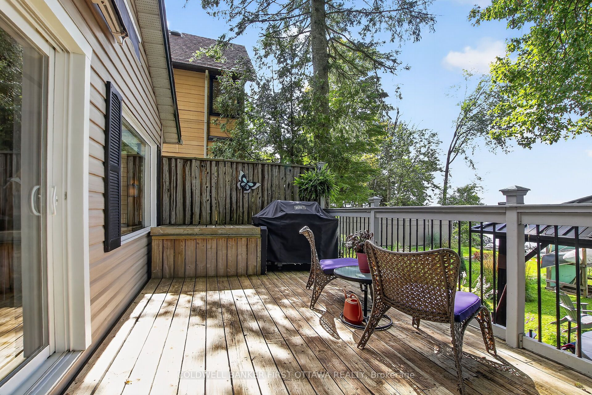 172 Richards Lane Property Photo 17