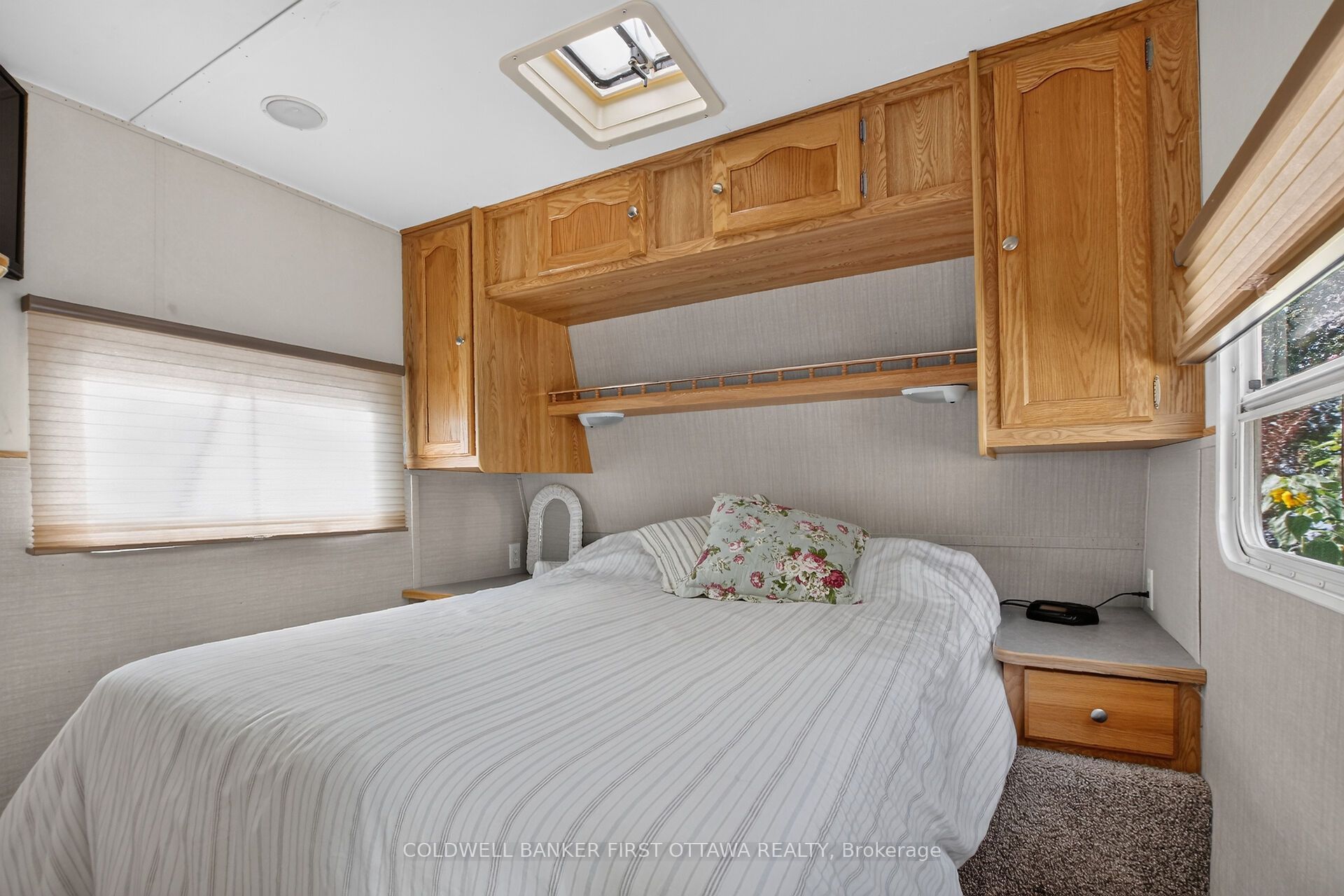 172 Richards Lane Property Photo 45