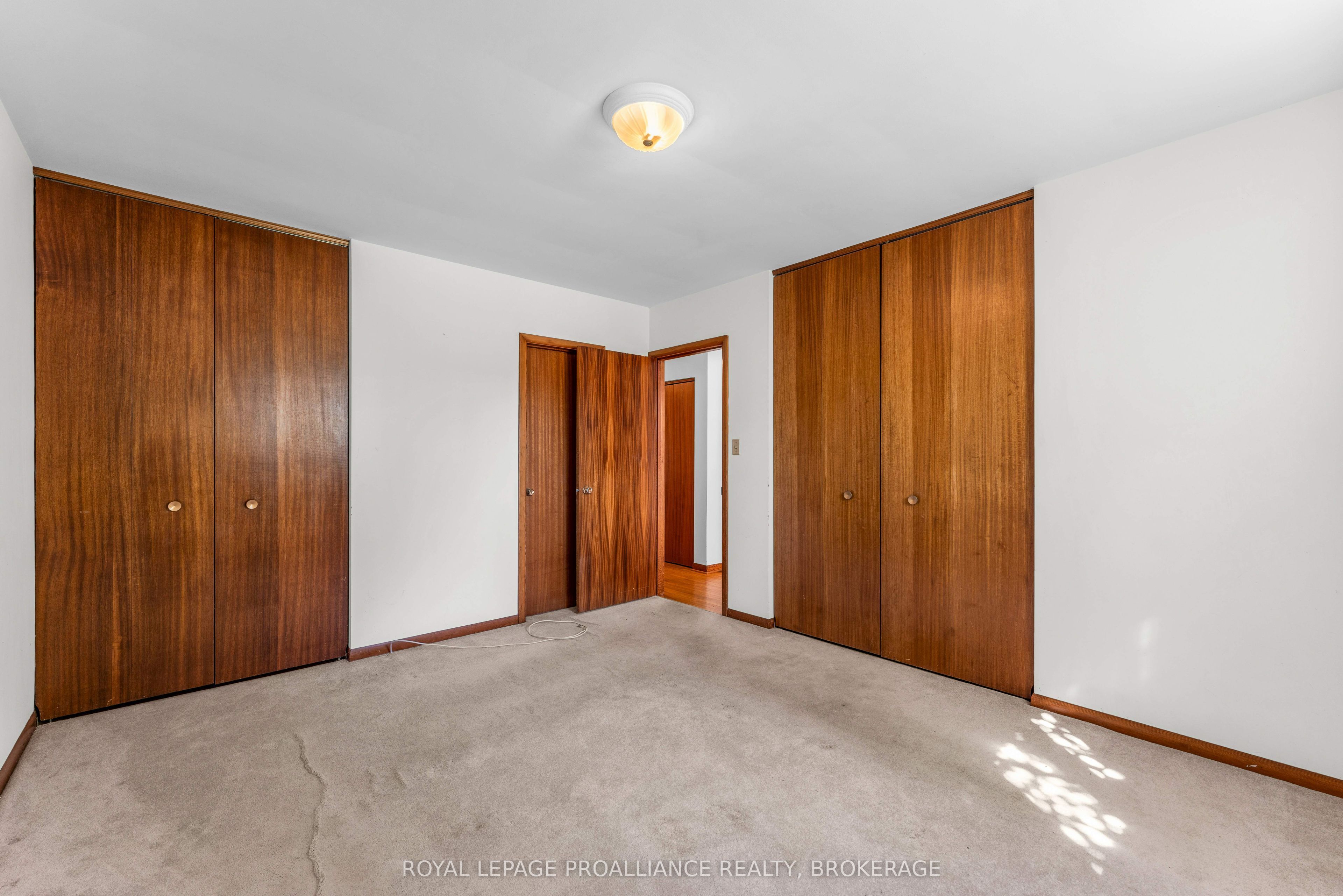 421 Windward Place Property Photo 20