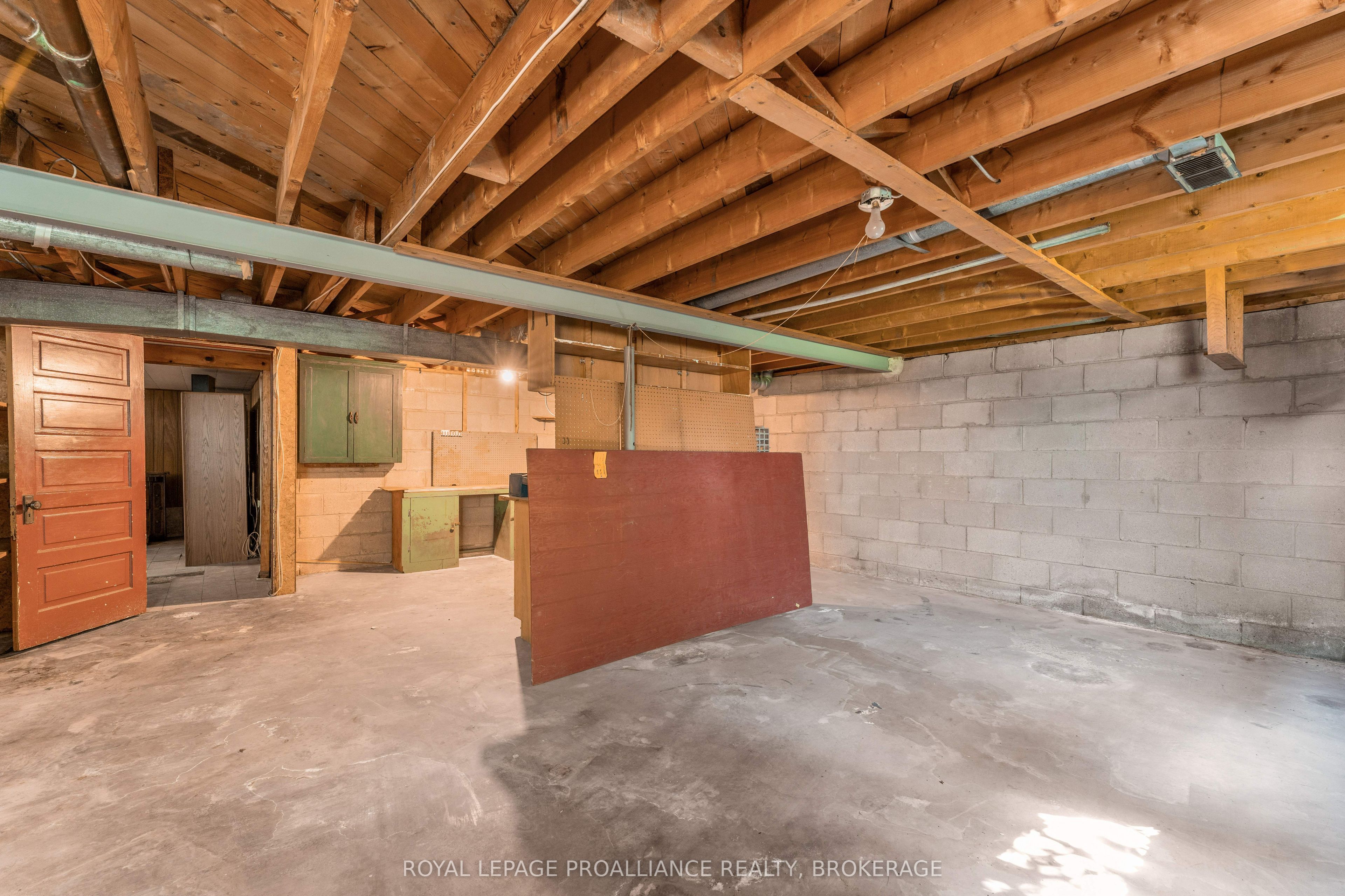 421 Windward Place Property Photo 30