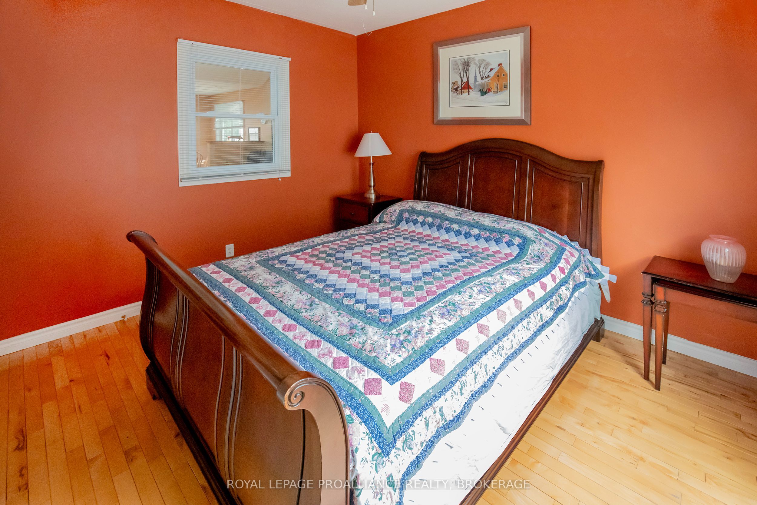 1098 Coverdale Drive Property Photo 12