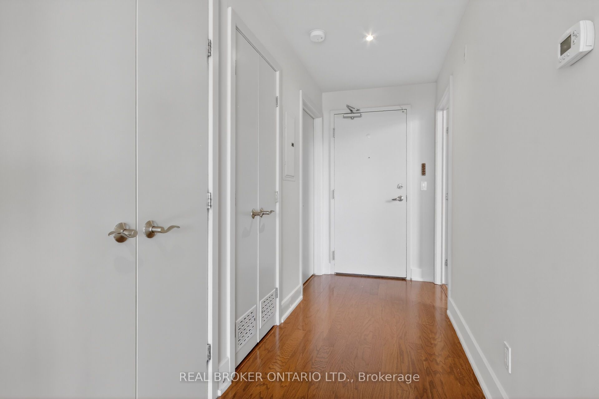 345 St Denis Street 207 Property Photo 3