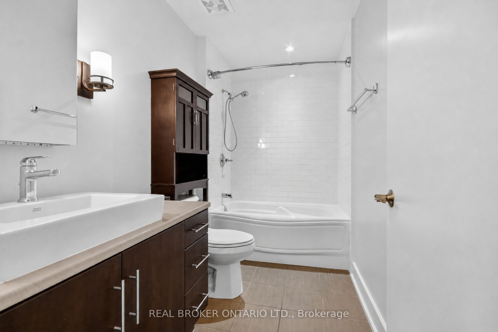 345 St Denis Street 207 Property Photo 15