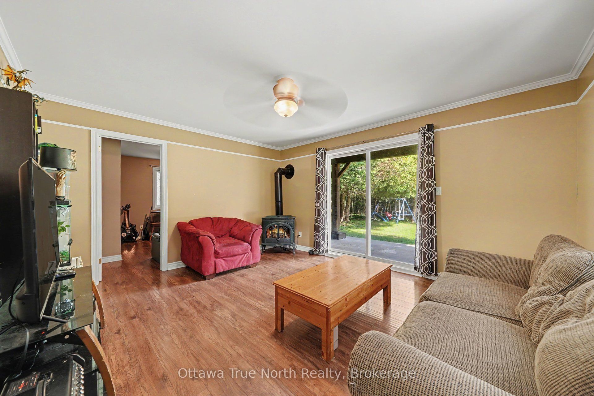 464 Dalhousie 1a Concession Property Photo 5