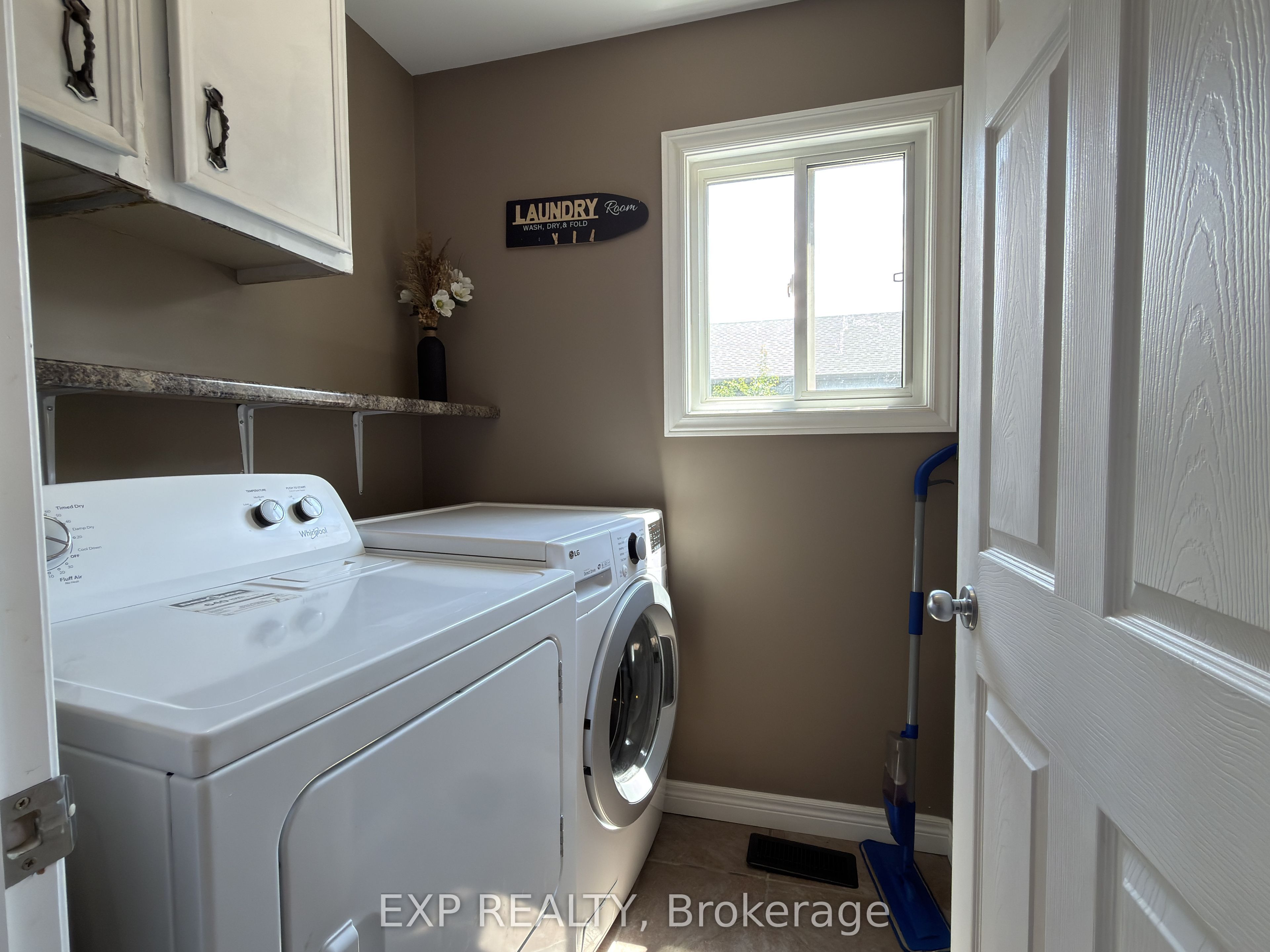 608 Highview Drive Property Photo 17