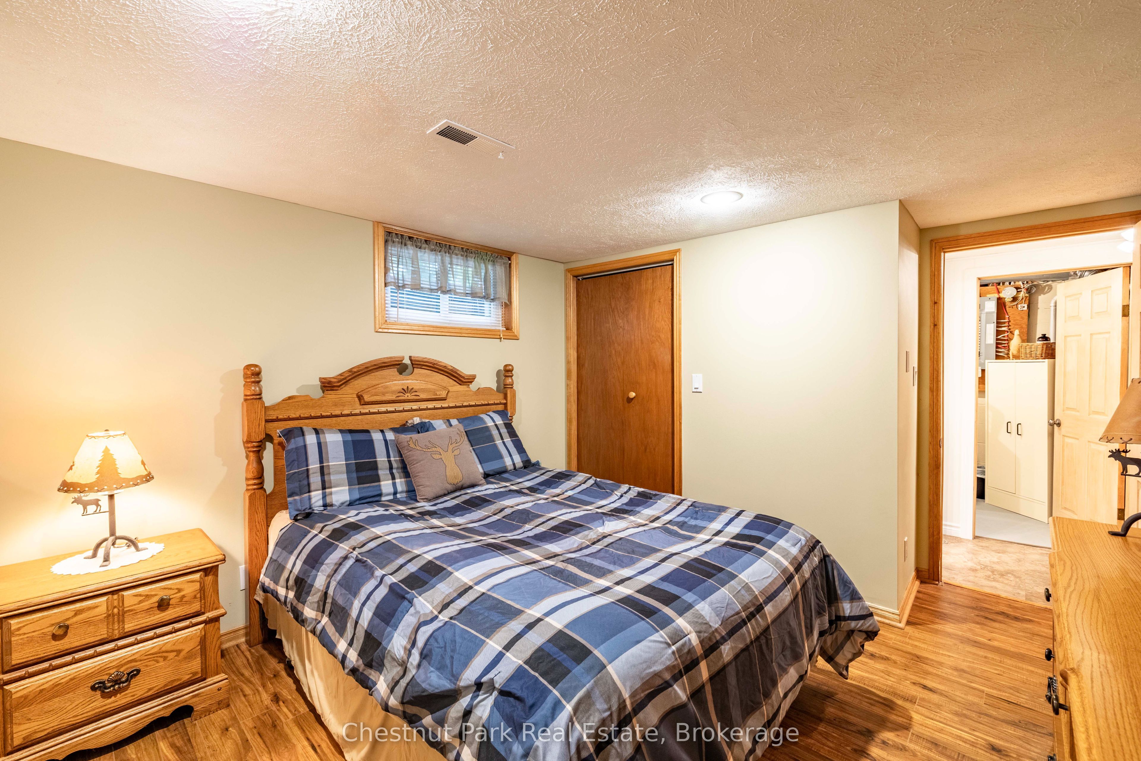 622454 Sideroad 7 Property Photo 25