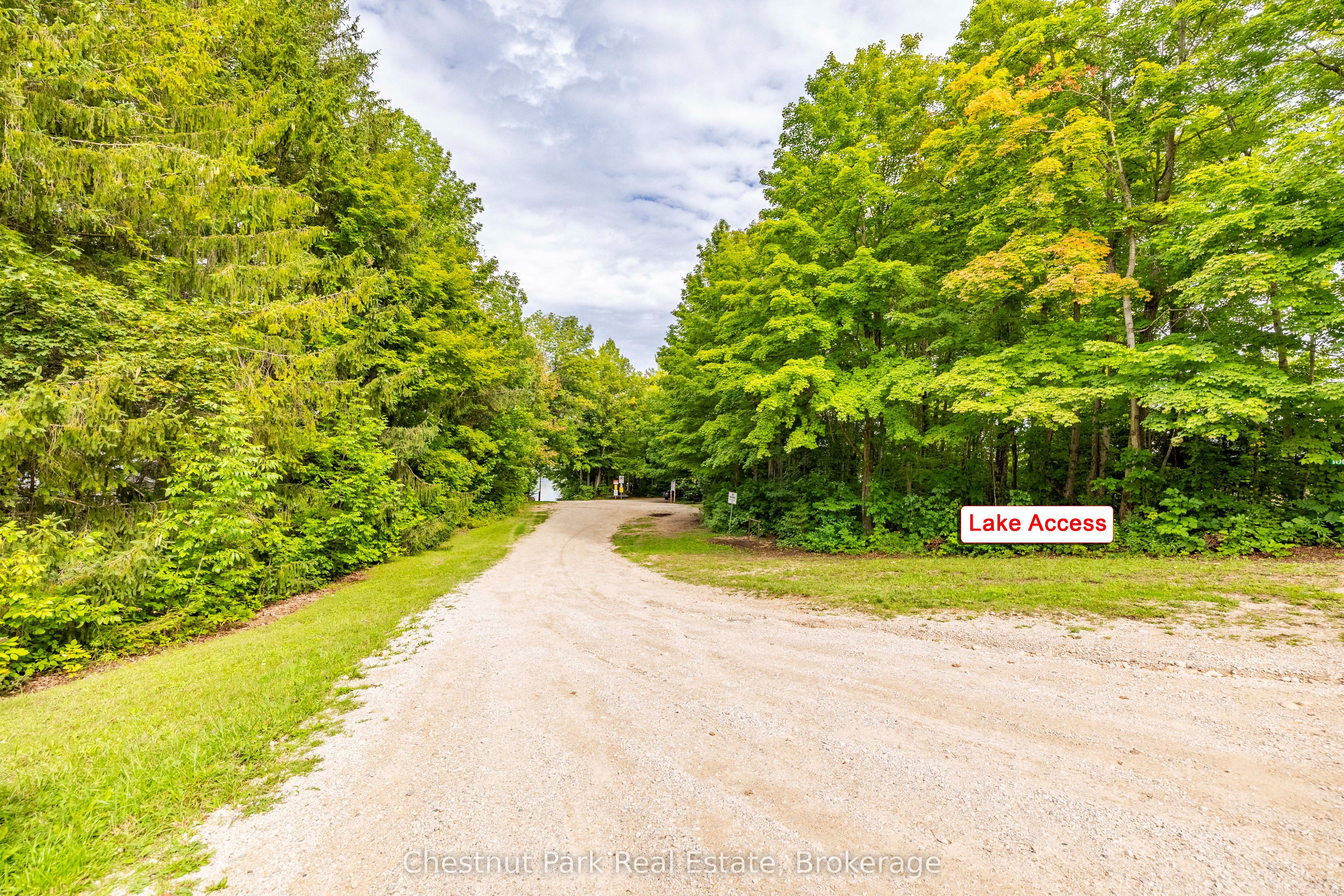 622454 Sideroad 7 Property Photo 42