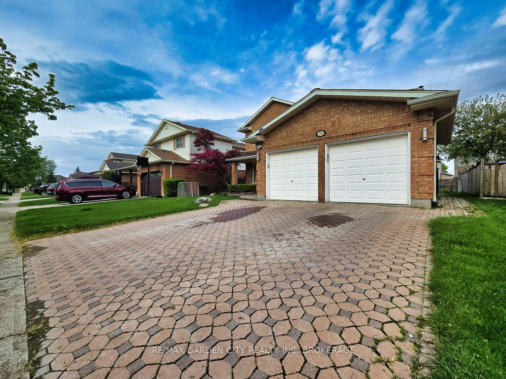20 CONSIGLIA Drive