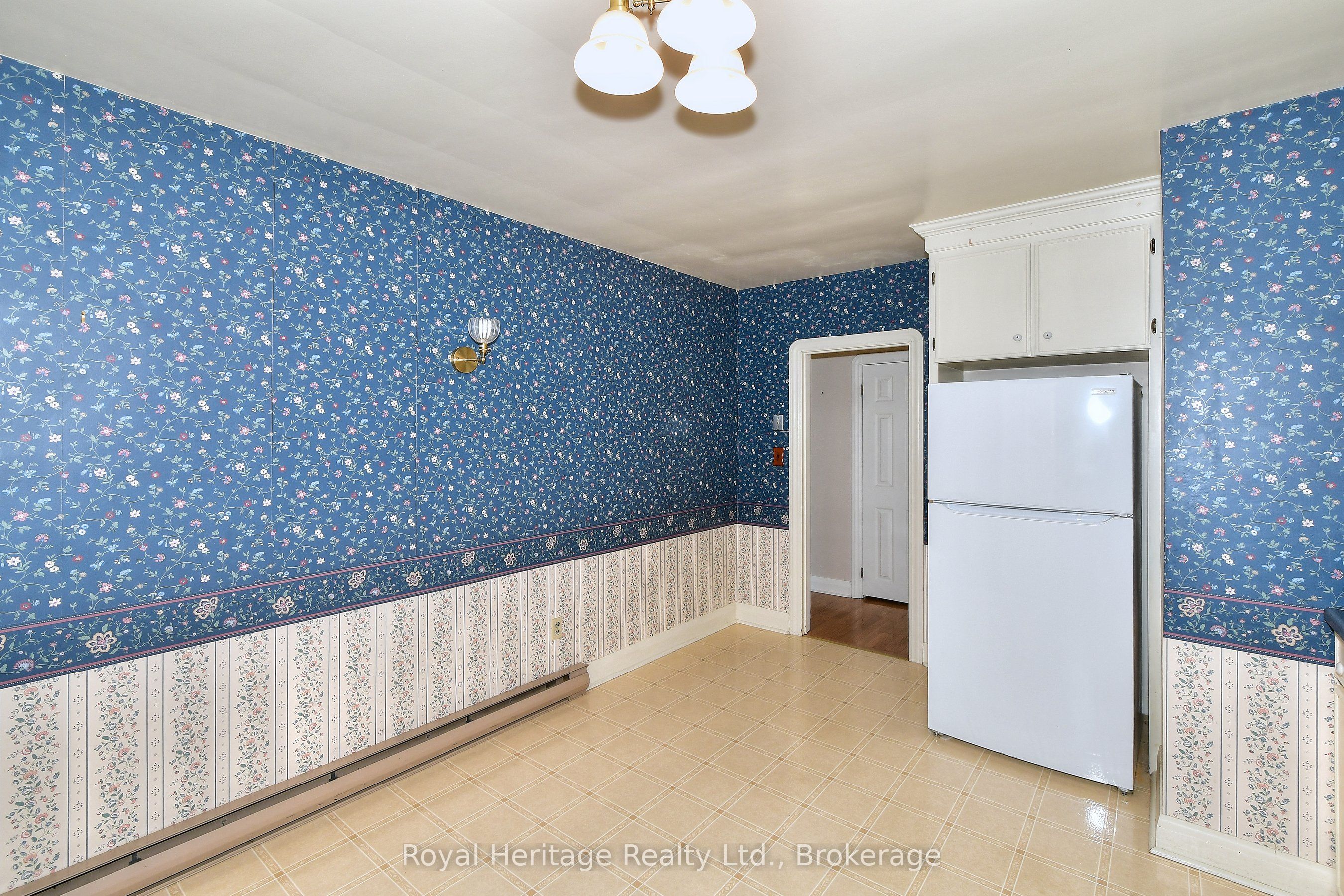 476 King George Street Property Photo 5