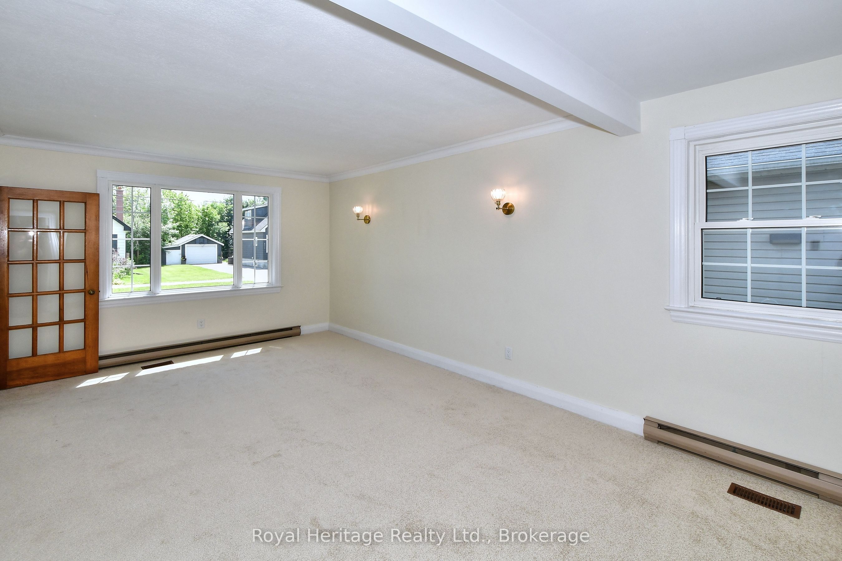 476 King George Street Property Photo 8