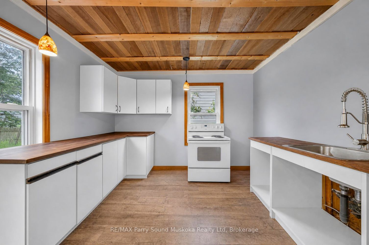 5 Wakefield Street Property Photo 9