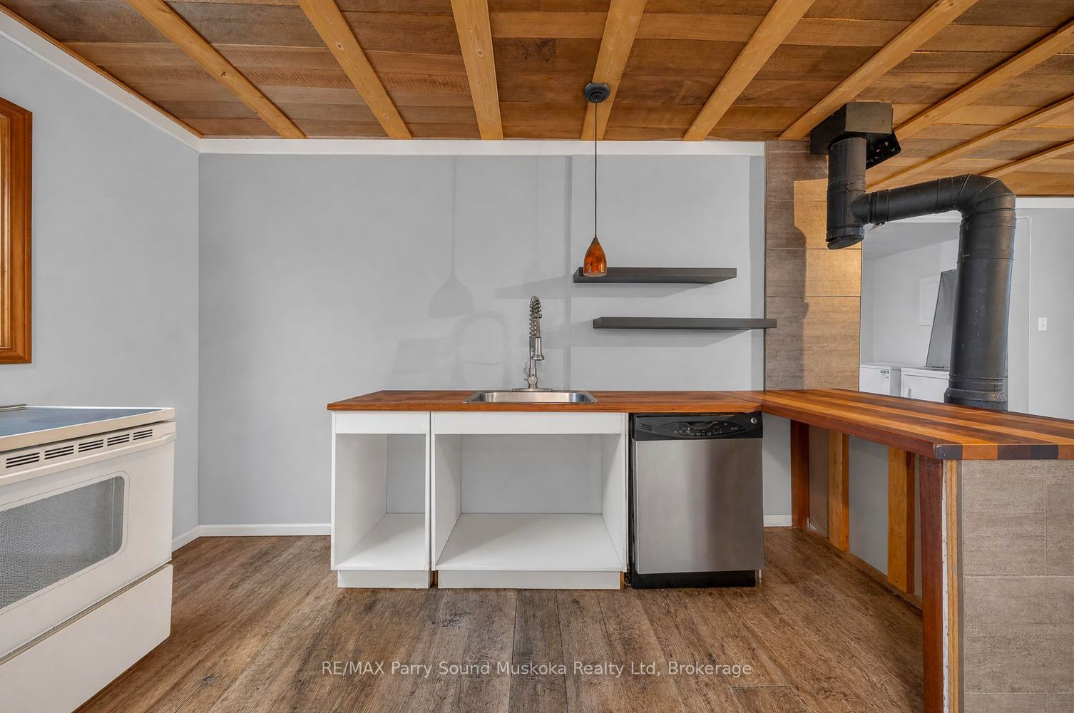 5 Wakefield Street Property Photo 10