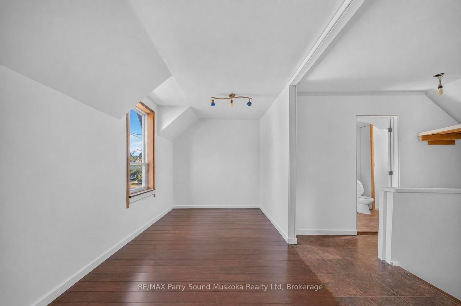 5 Wakefield Street Property Photo 20
