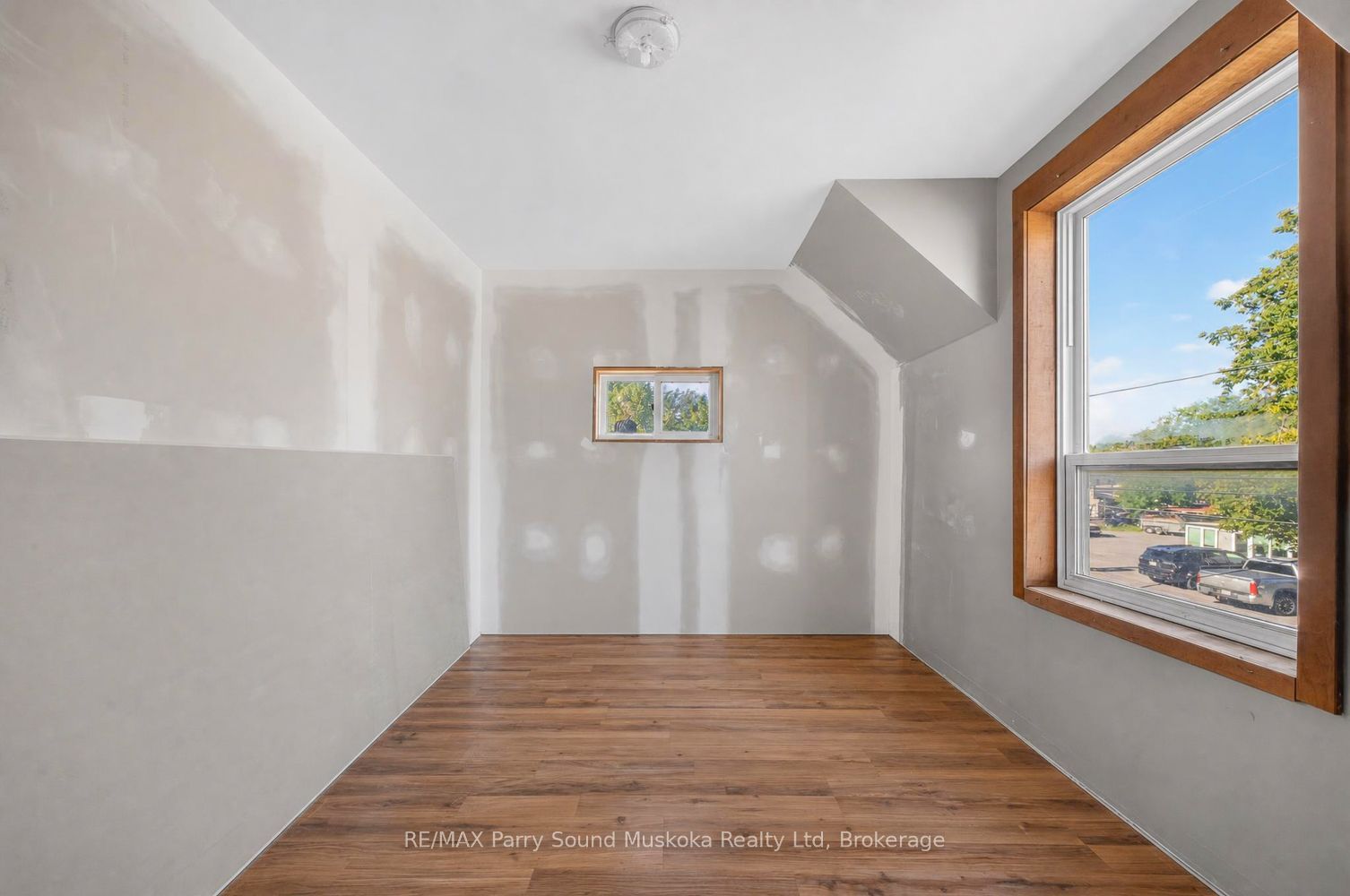 5 Wakefield Street Property Photo 22