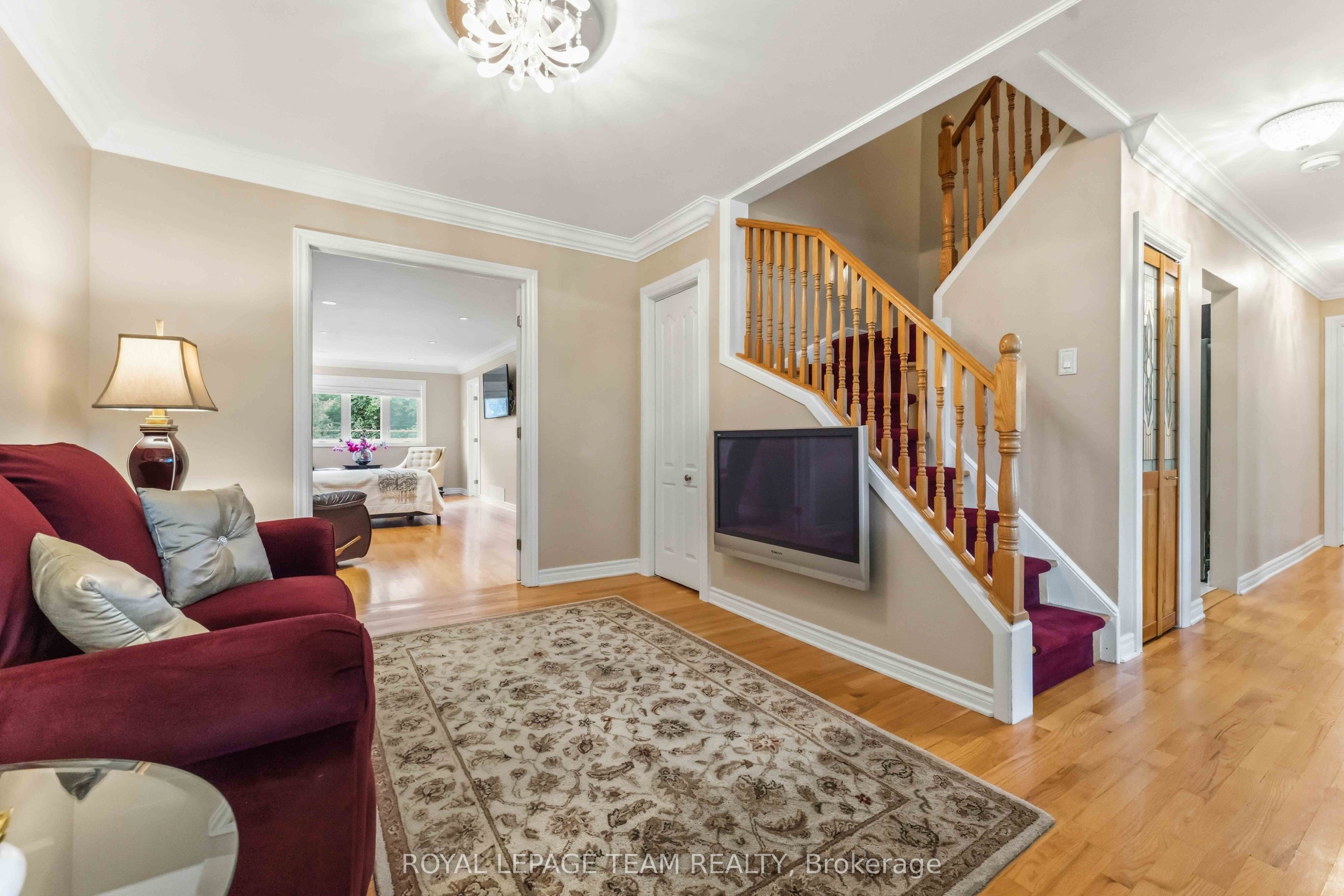 115 Mountbatten Avenue Property Photo 12