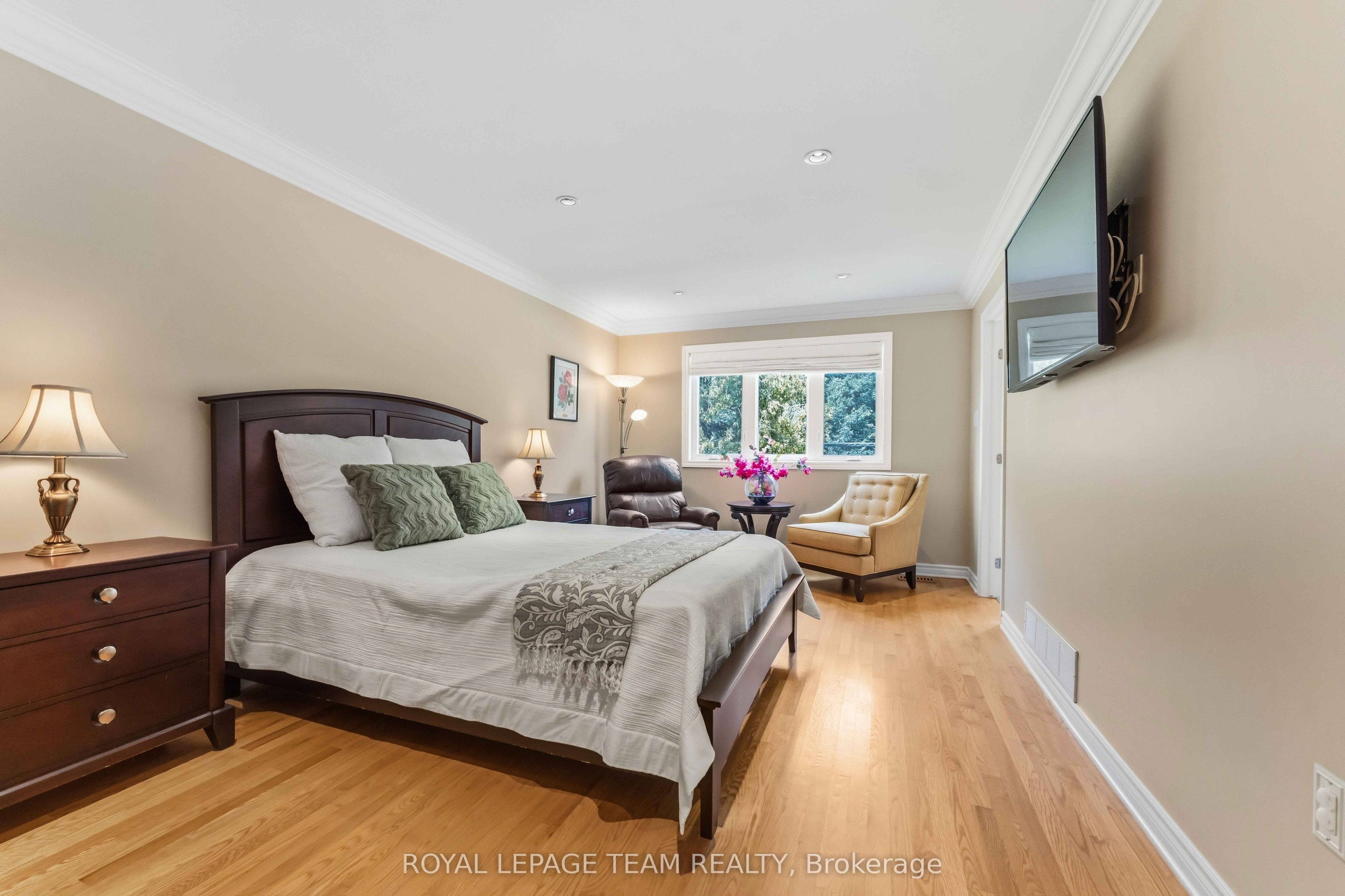 115 Mountbatten Avenue Property Photo 15