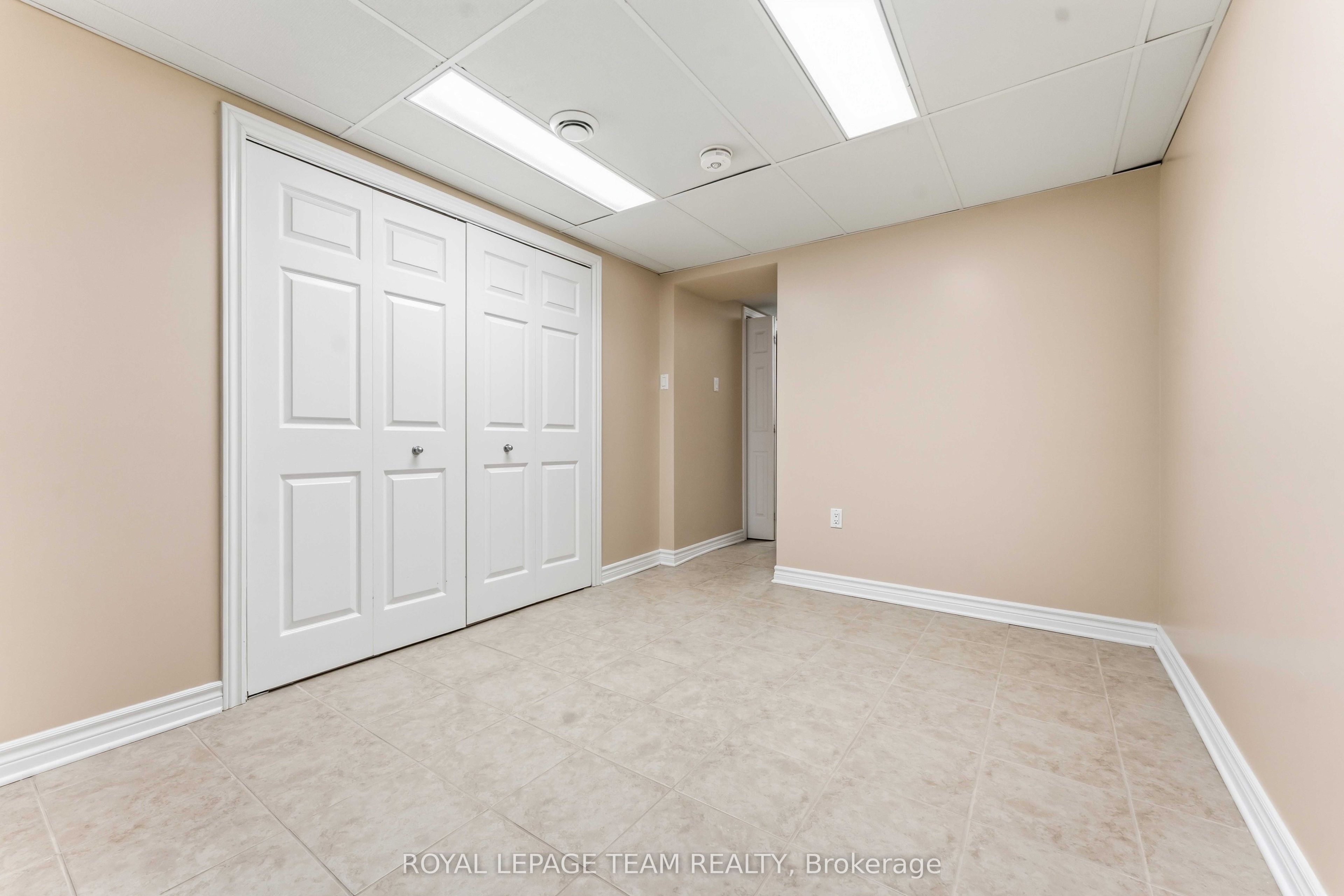115 Mountbatten Avenue Property Photo 38