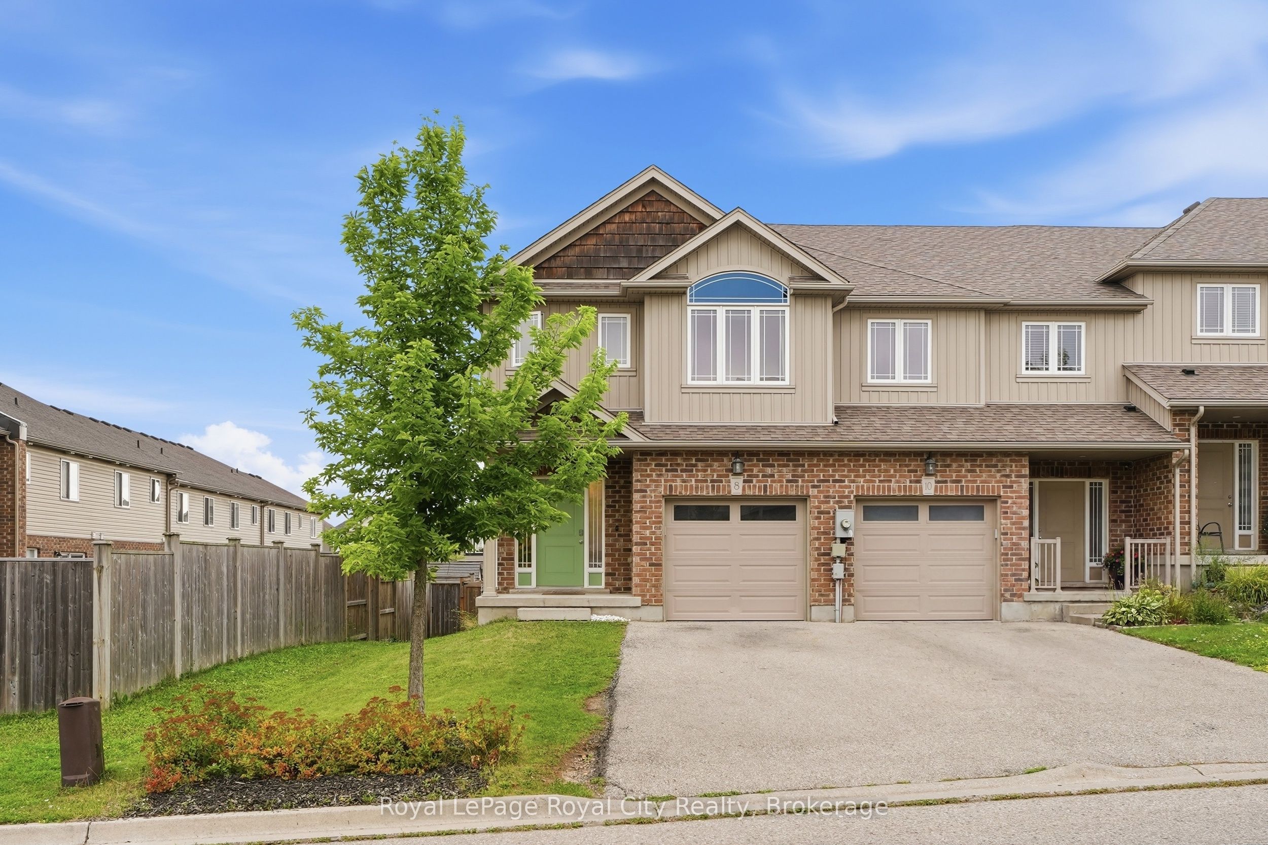 8 Jeffrey Drive Property Photo 1