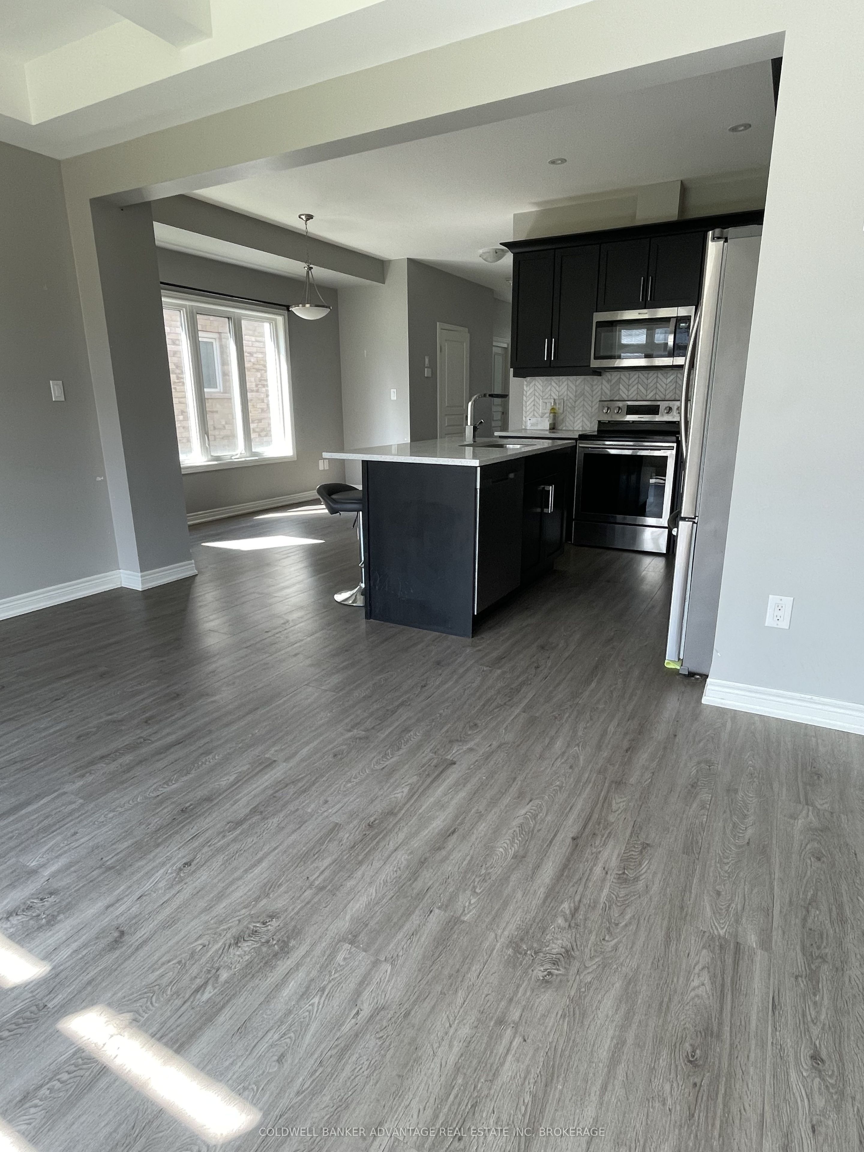 9577 Tallgrass Street Property Photo 5