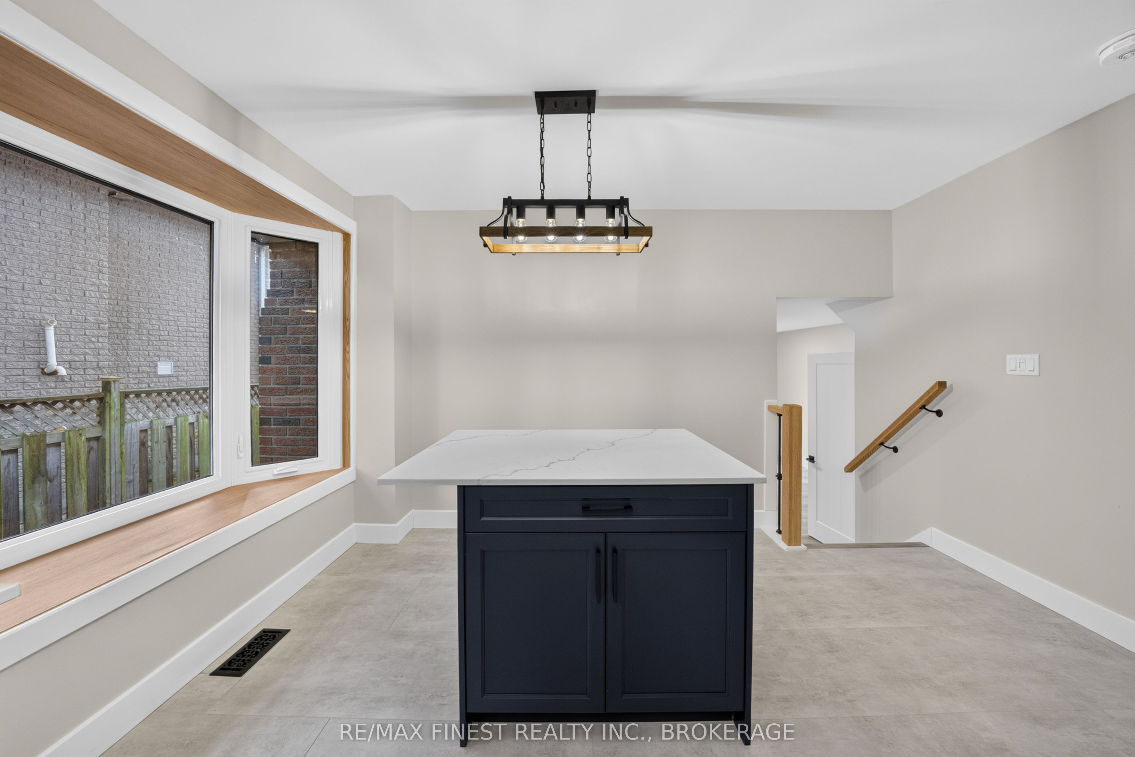 530 Roosevelt Drive Property Photo 14