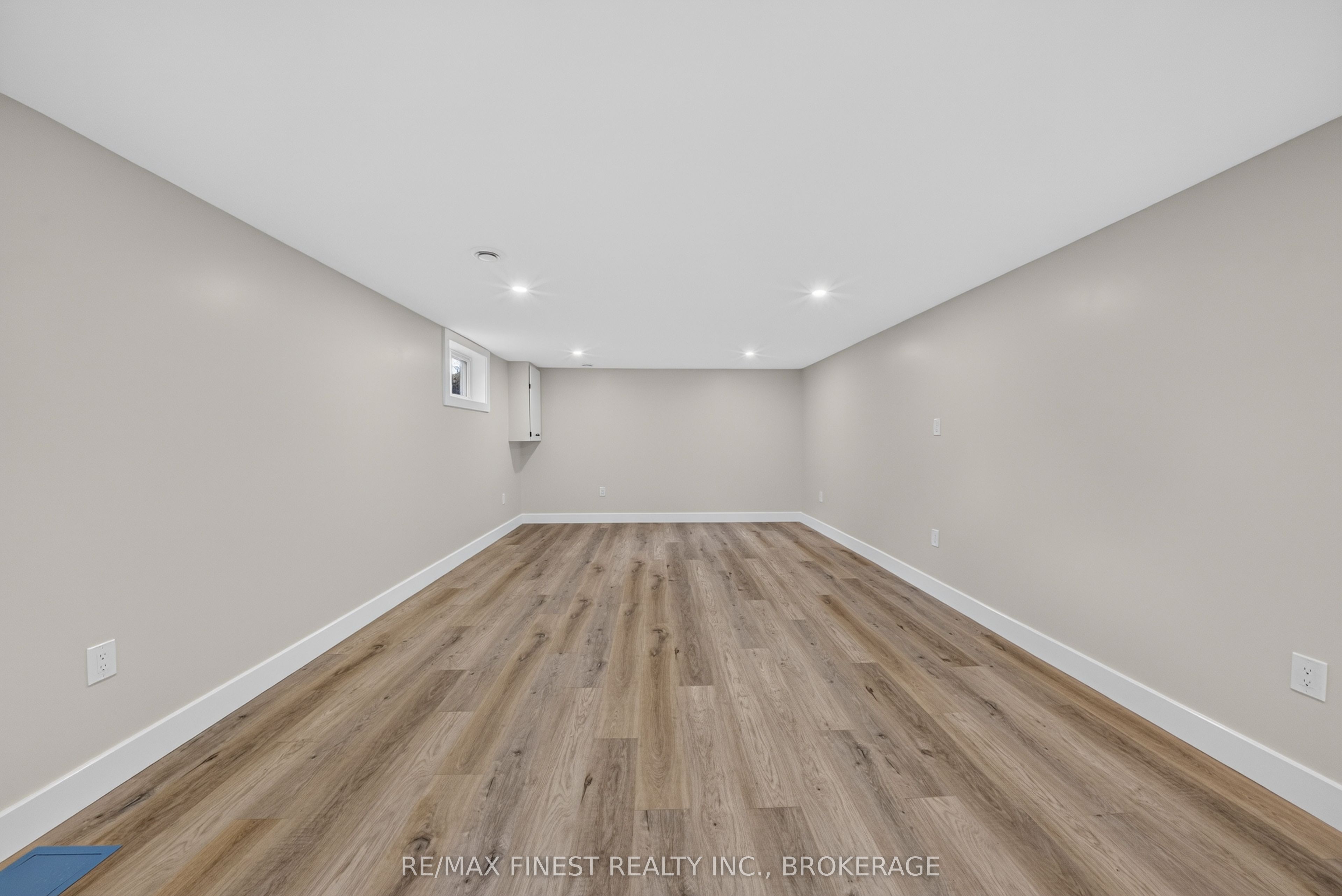 530 Roosevelt Drive Property Photo 25
