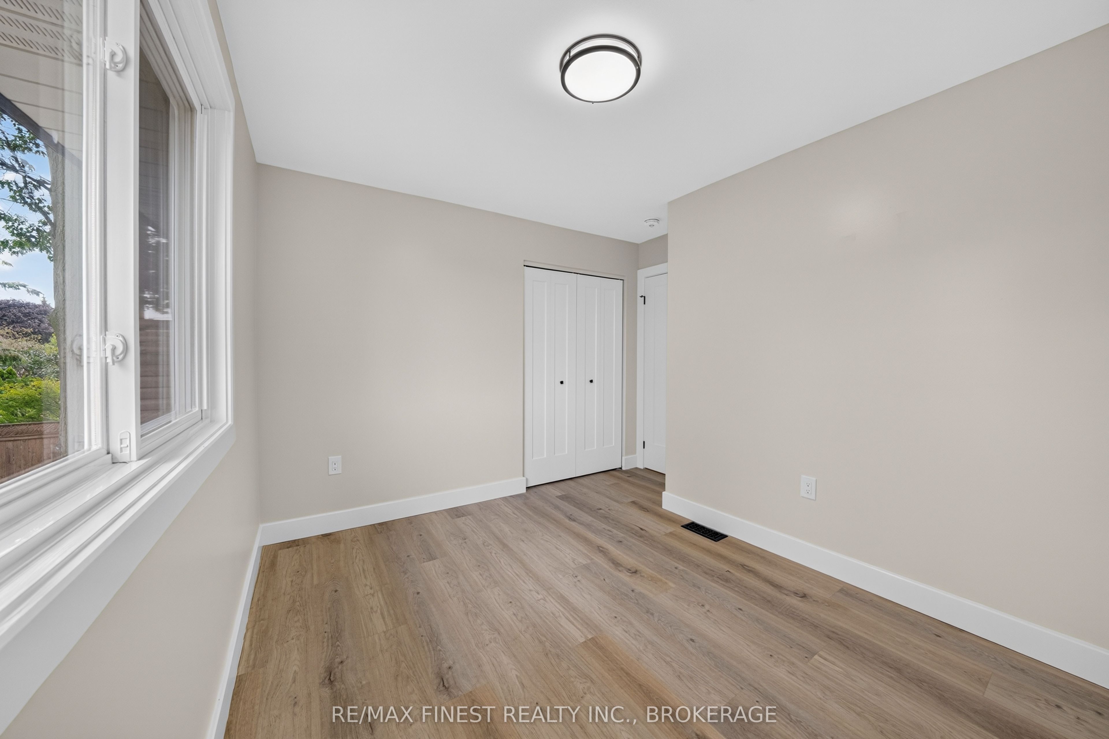 530 Roosevelt Drive Property Photo 33