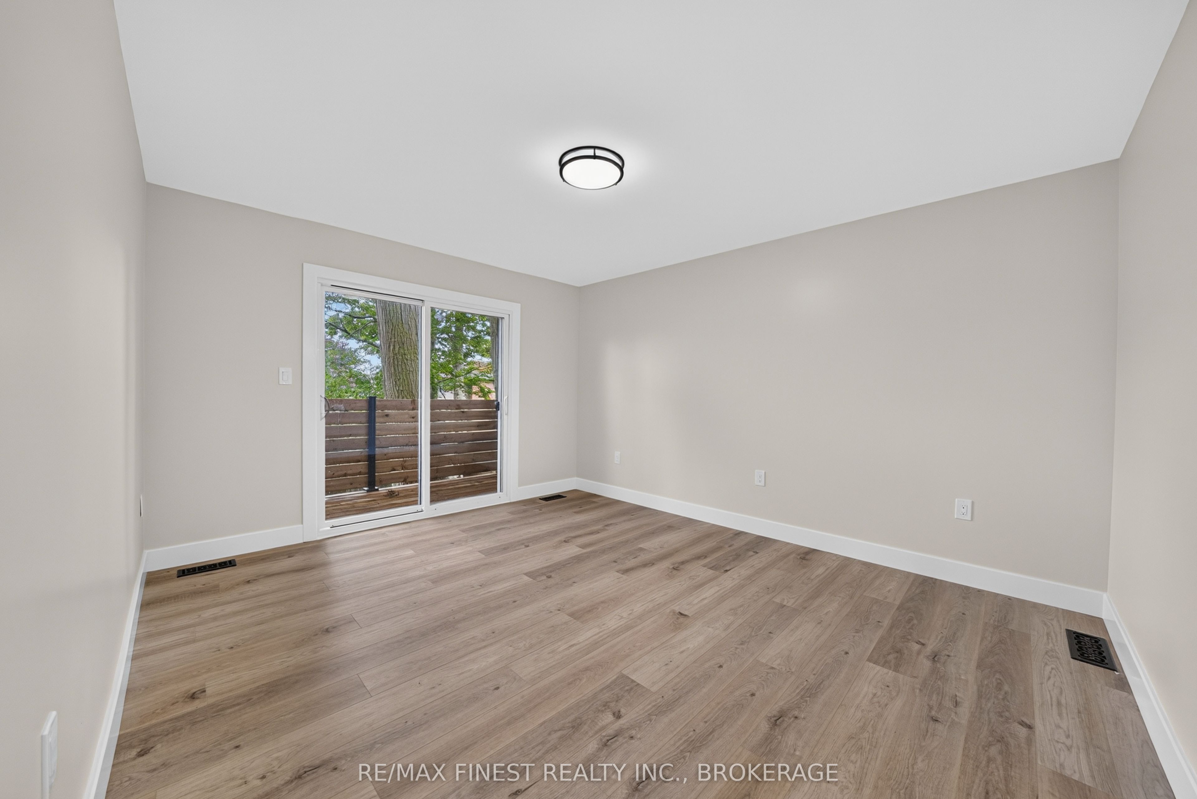 530 Roosevelt Drive Property Photo 36