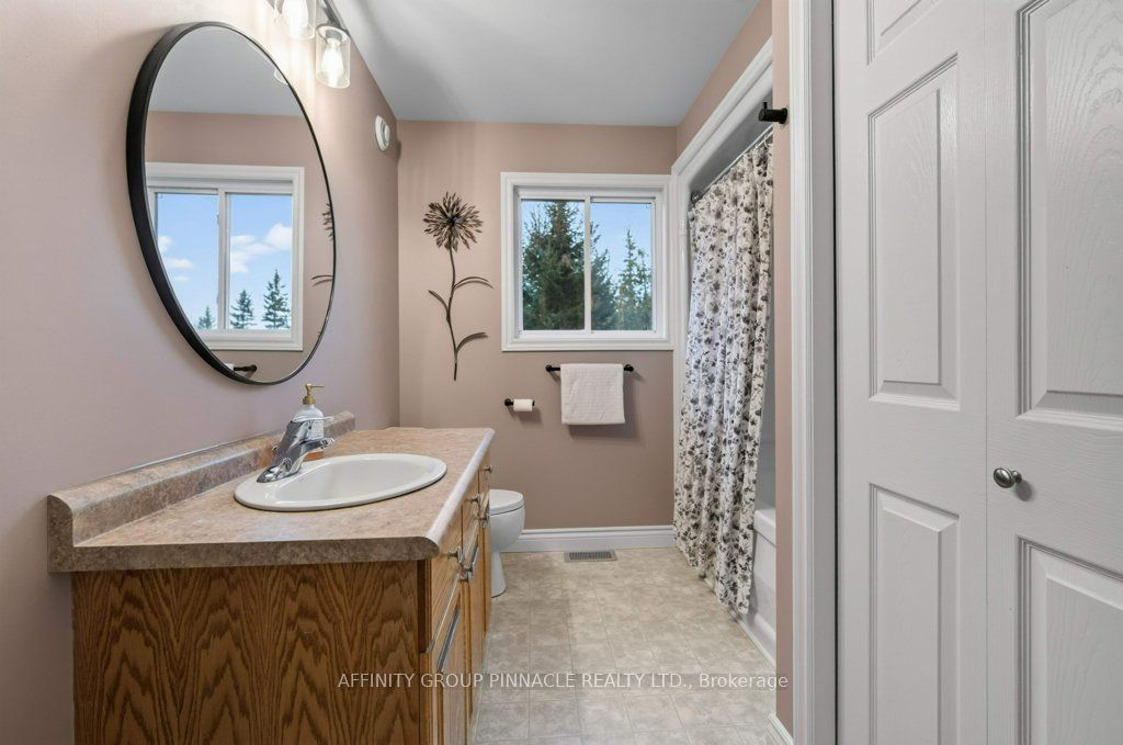 838 Traceys Hill Road Property Photo 15