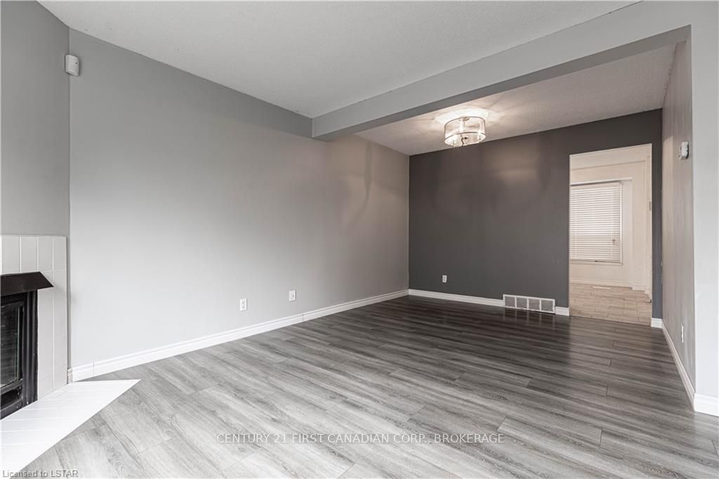 595 Third Street 63 Property Photo 10
